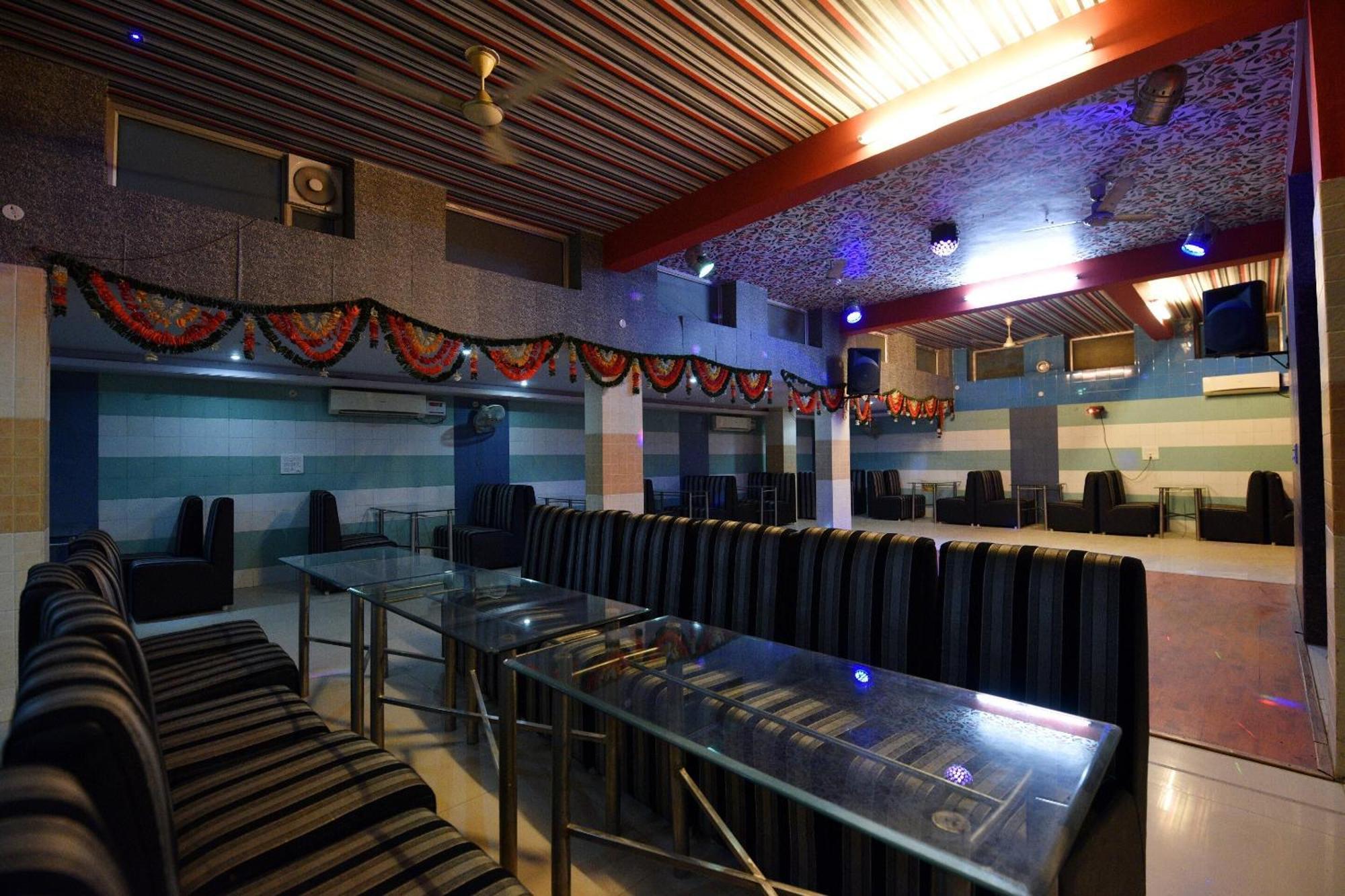 Hotel O Apple Jaipur