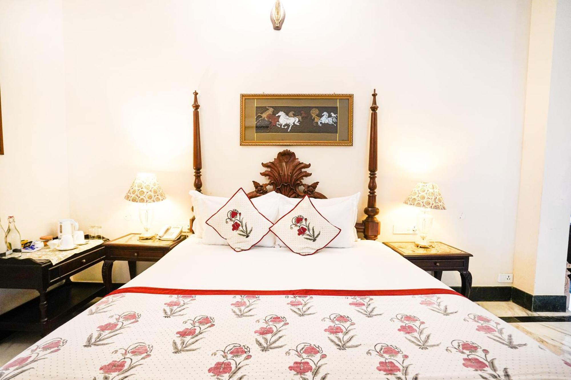 Khas Bagh Resort Jaipur