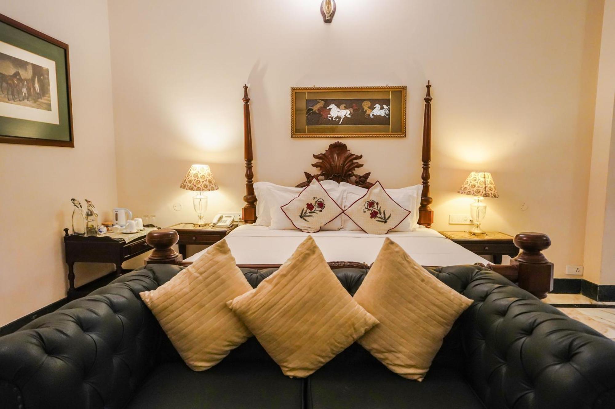 Khas Bagh Resort