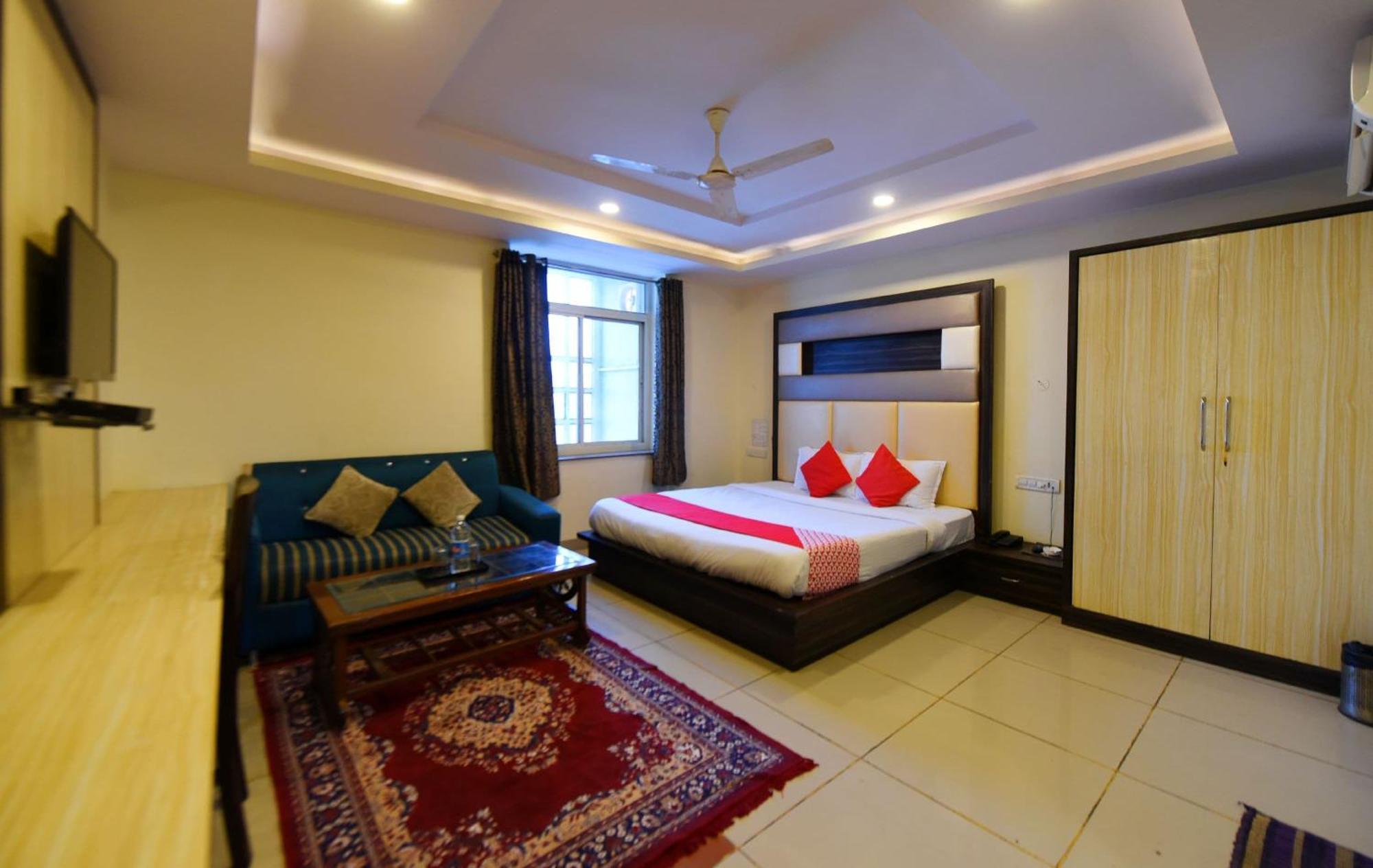 Collection O Tip Hotel