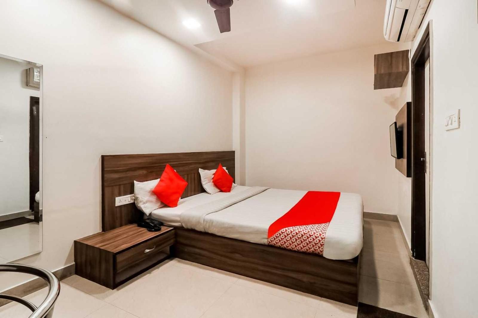 Flagship Metro View Hotel