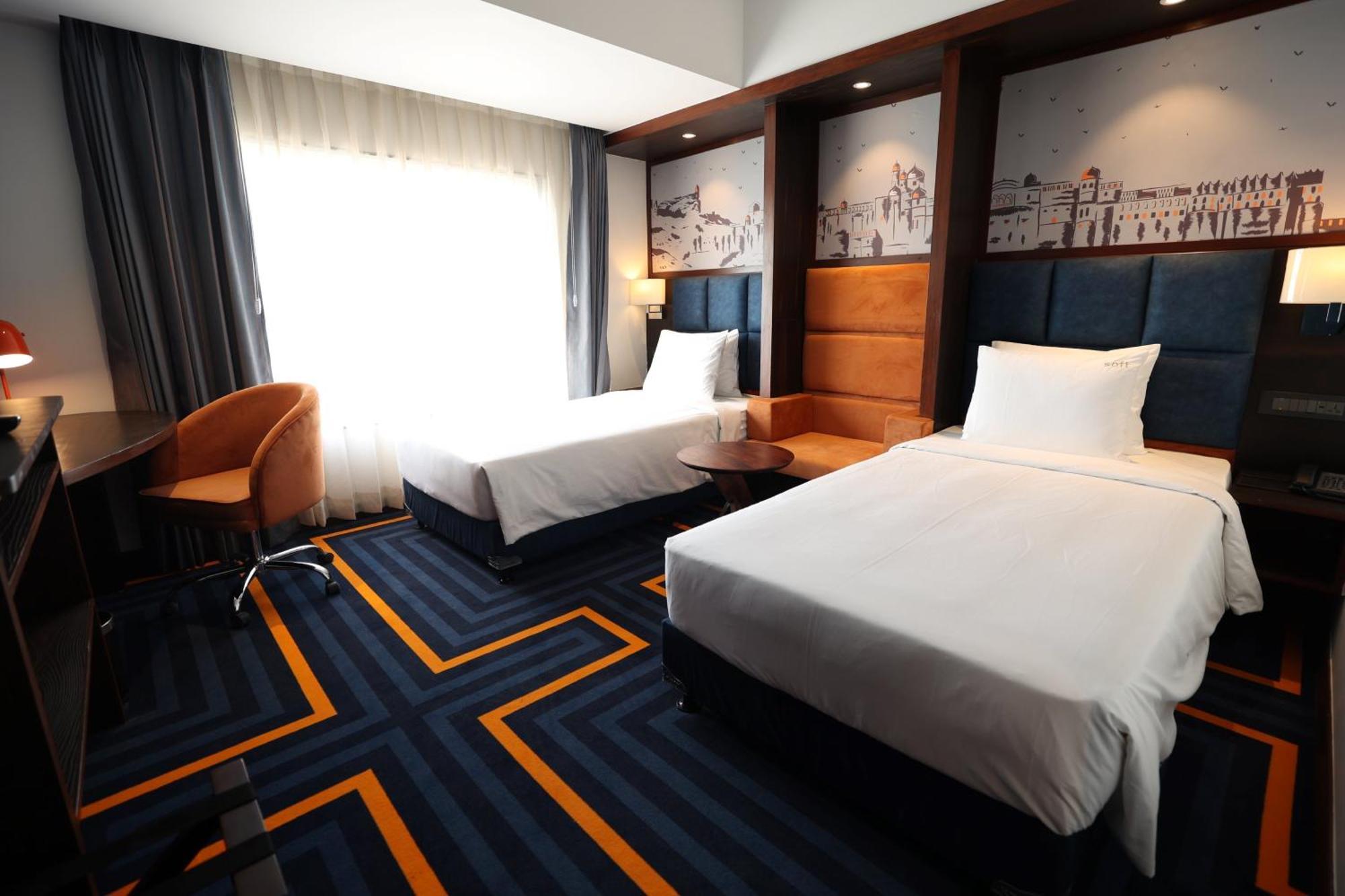 Express & Gopalpura Hotel