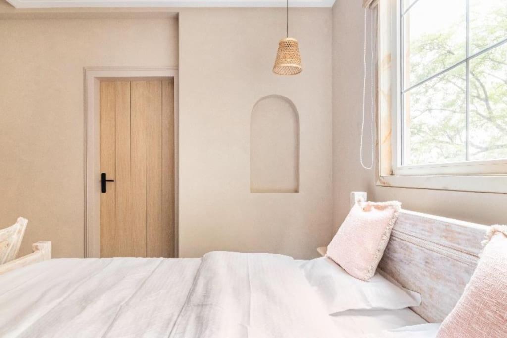 2 Bedroom With Balcony Aasa * Jaipur