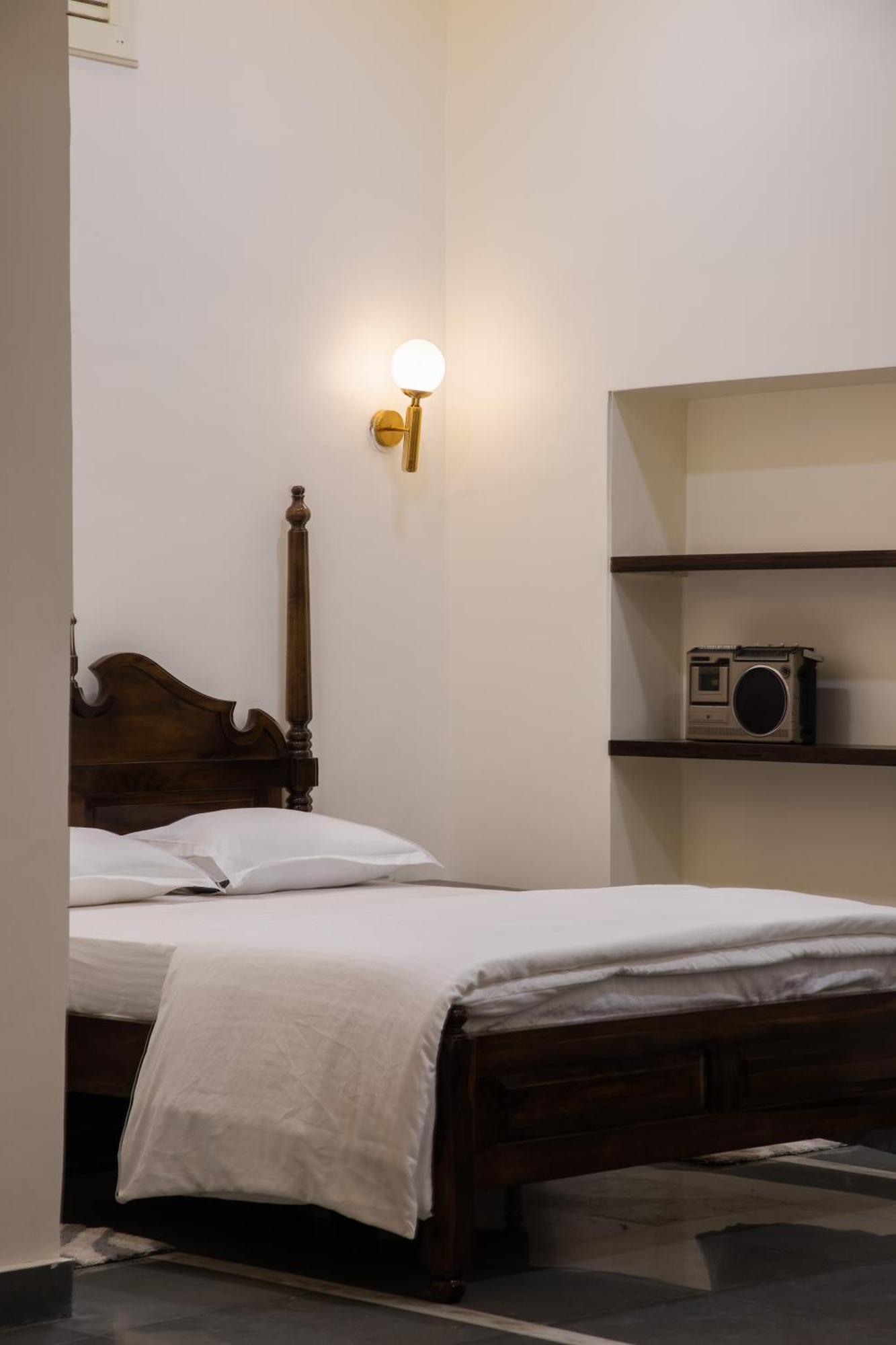 Bed & Breakfast Heart Of The By Rashmi