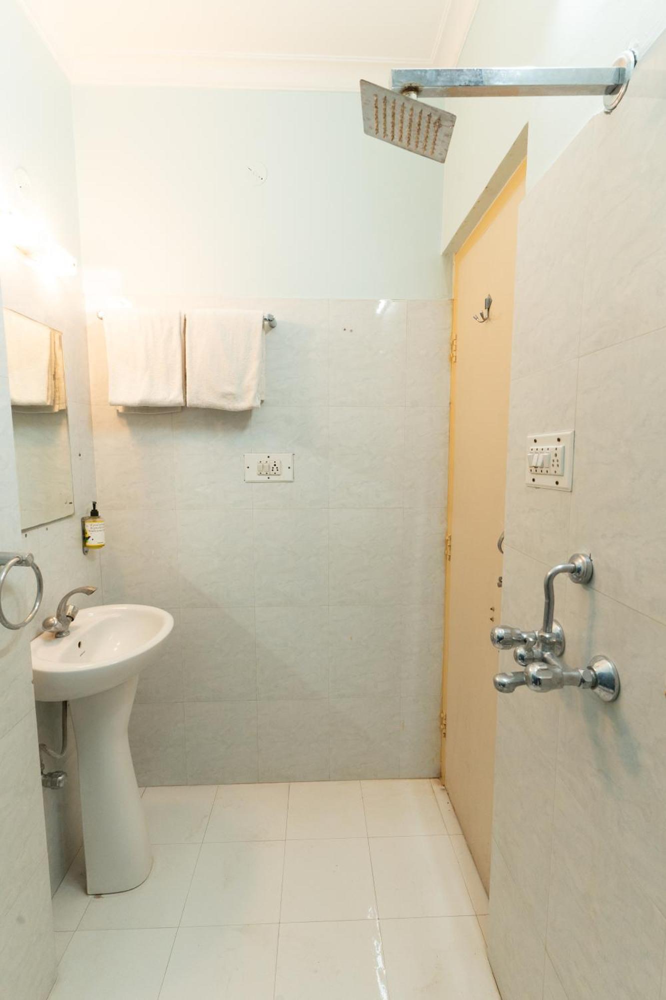 Staybizz By Keymagics Hotel 3*