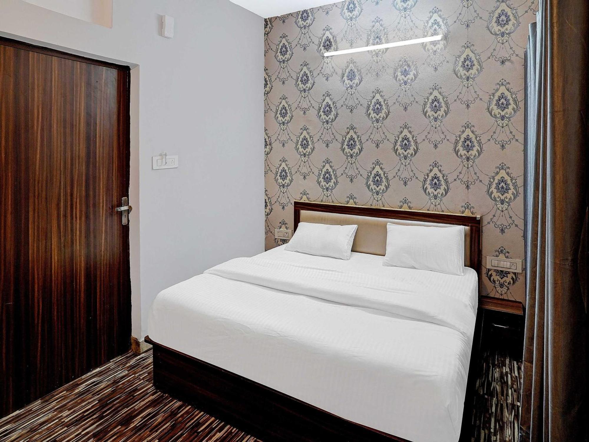 Hotel O Knights 4*