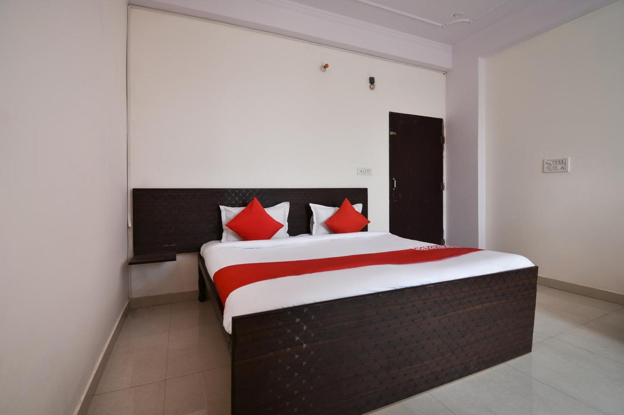 O Rj 21-18 Hotel 3*