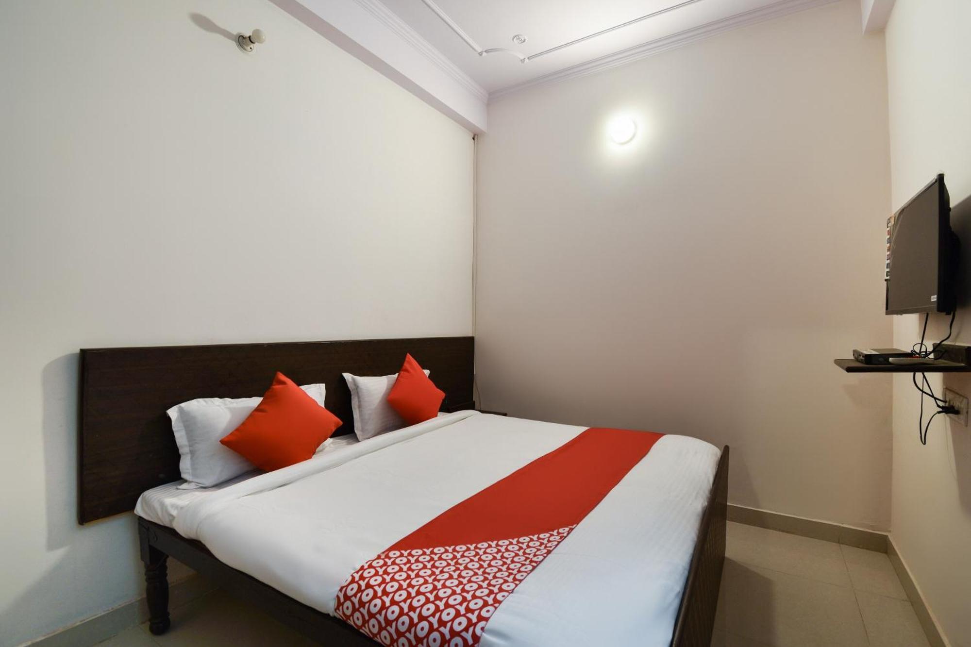 Hotel O Rj 21-18