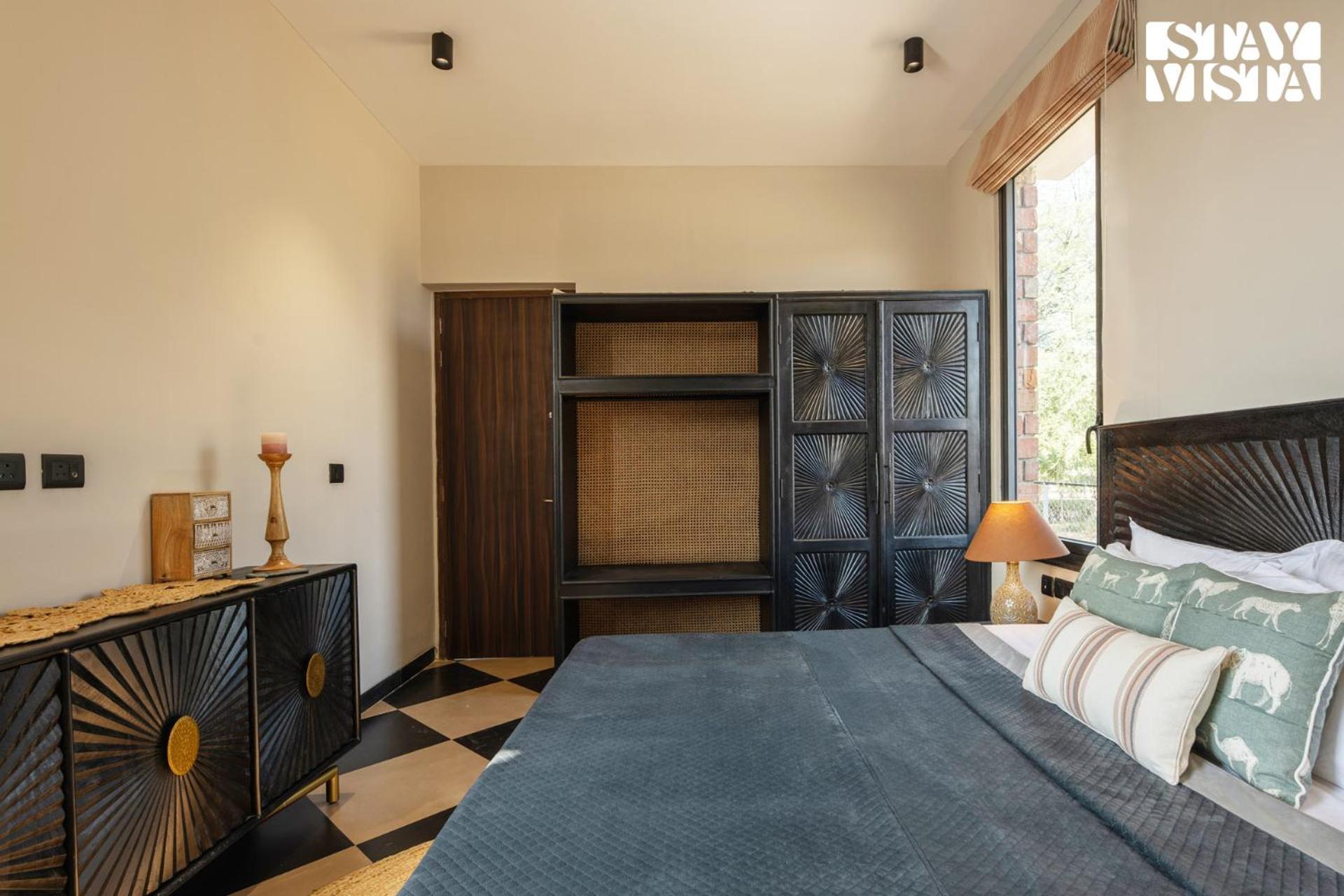 Villa Stayvista's Kachnaar - Pet-friendly With Lawn, Terrace & Indoor-outdoor Games