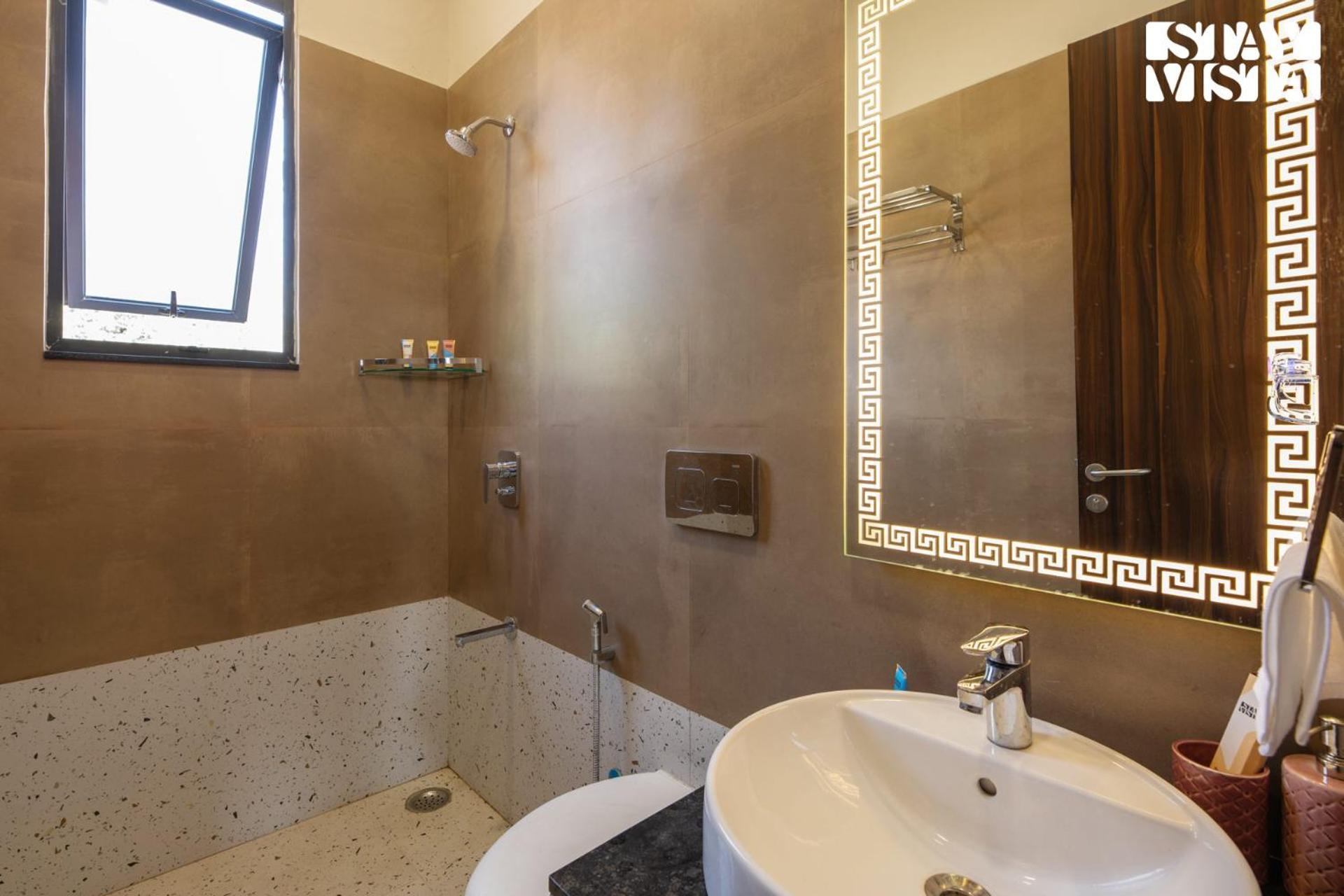 Villa Stayvista's Kachnaar - Pet-friendly With Lawn, Terrace & Indoor-outdoor Games Jaipur