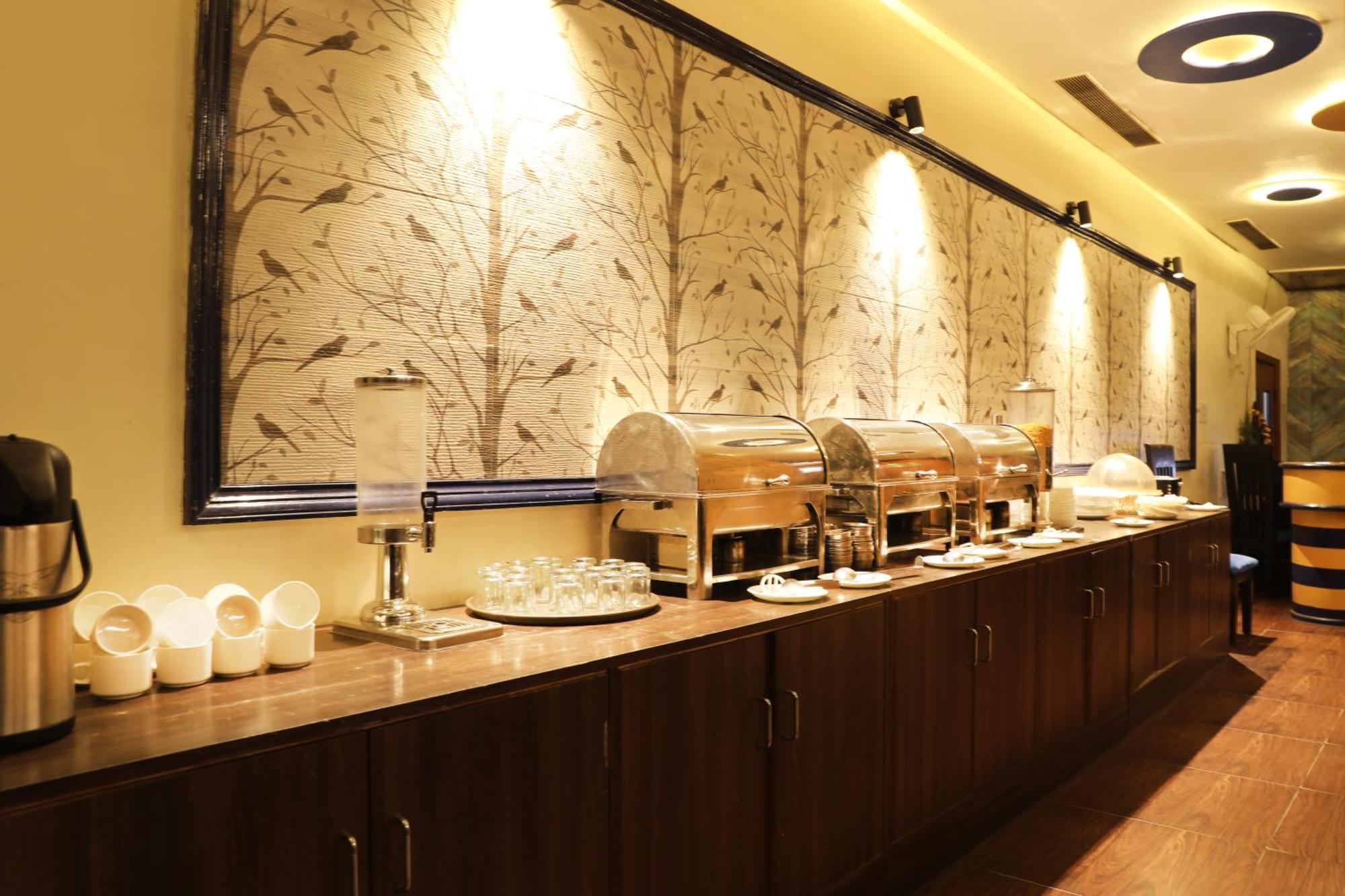 The Byke Grassfield With Outdoor Pool, Shyam Nagar, Jaipur