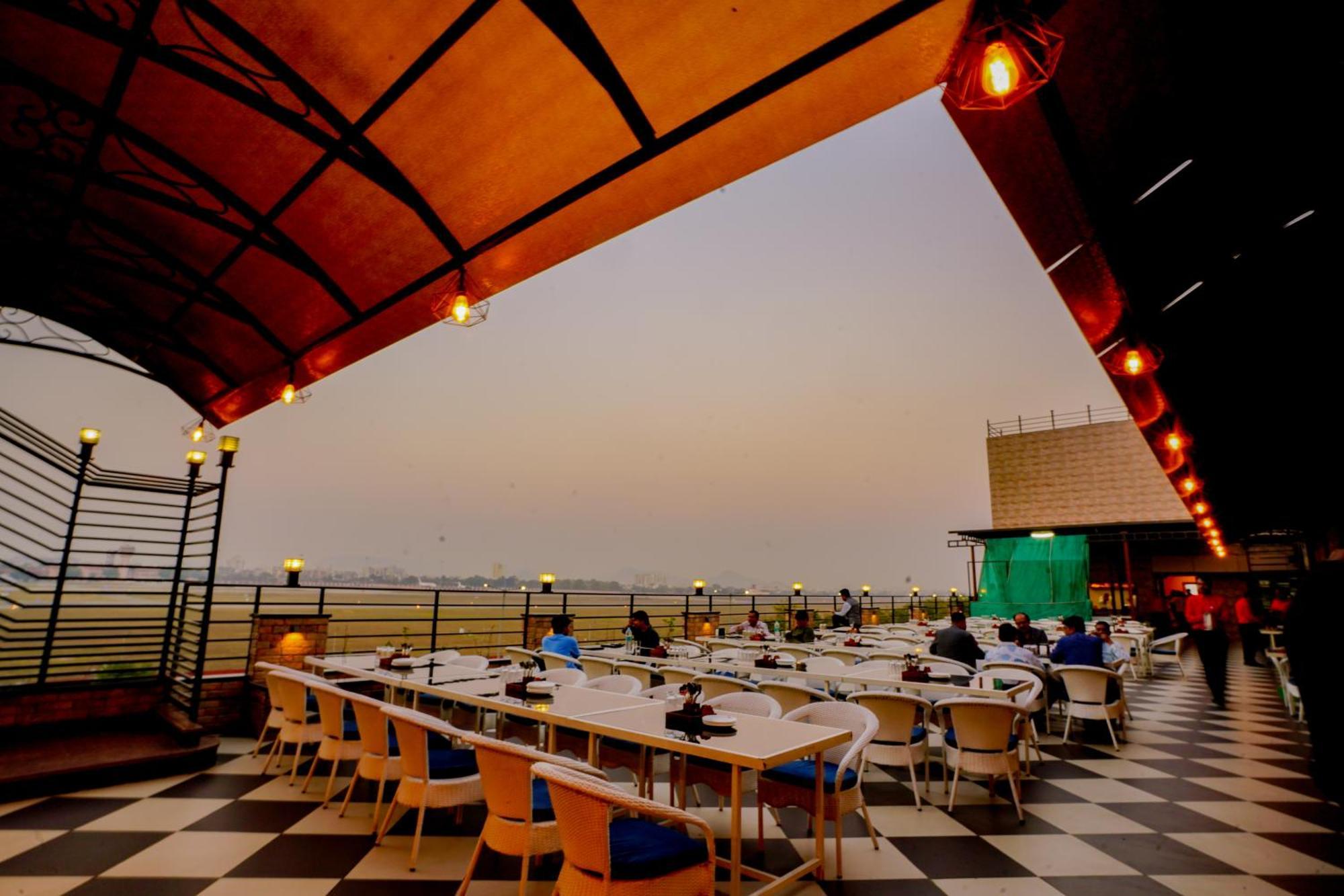 Cheelgadi Hotel Jaipur