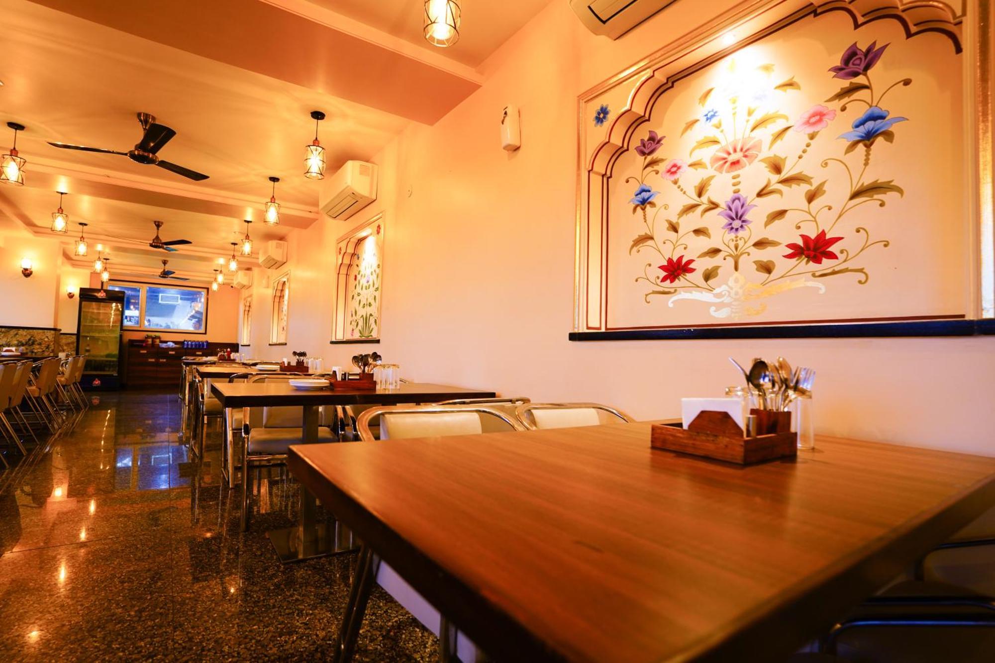 Hotel Cheelgadi 3*