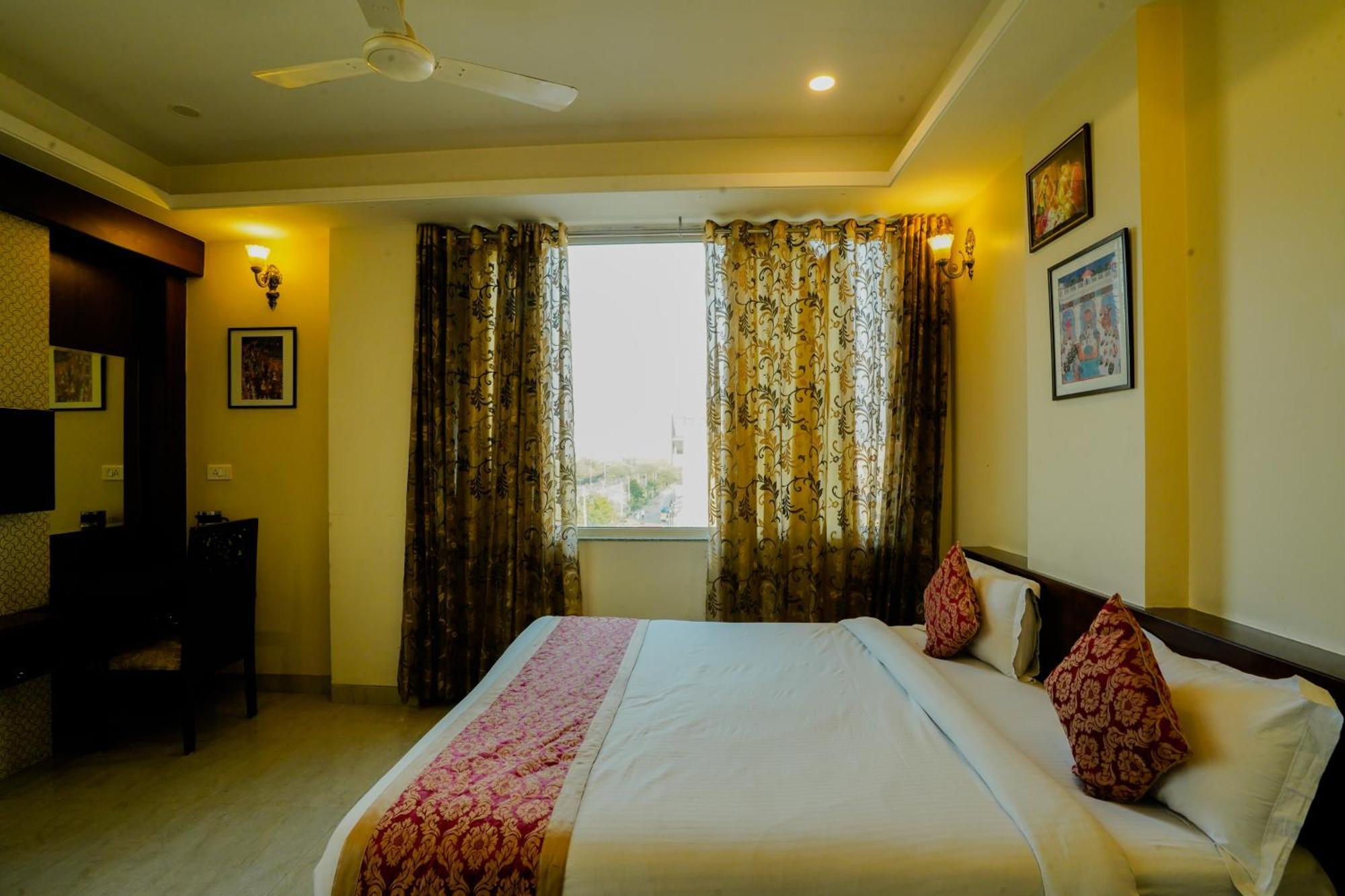 Hotel Cheelgadi