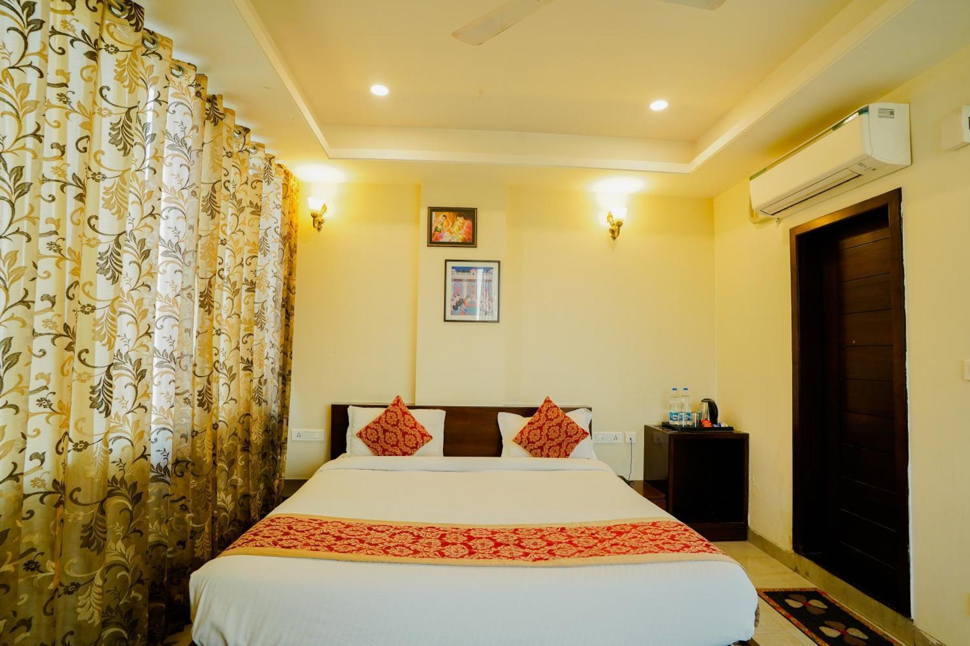Cheelgadi Hotel Jaipur