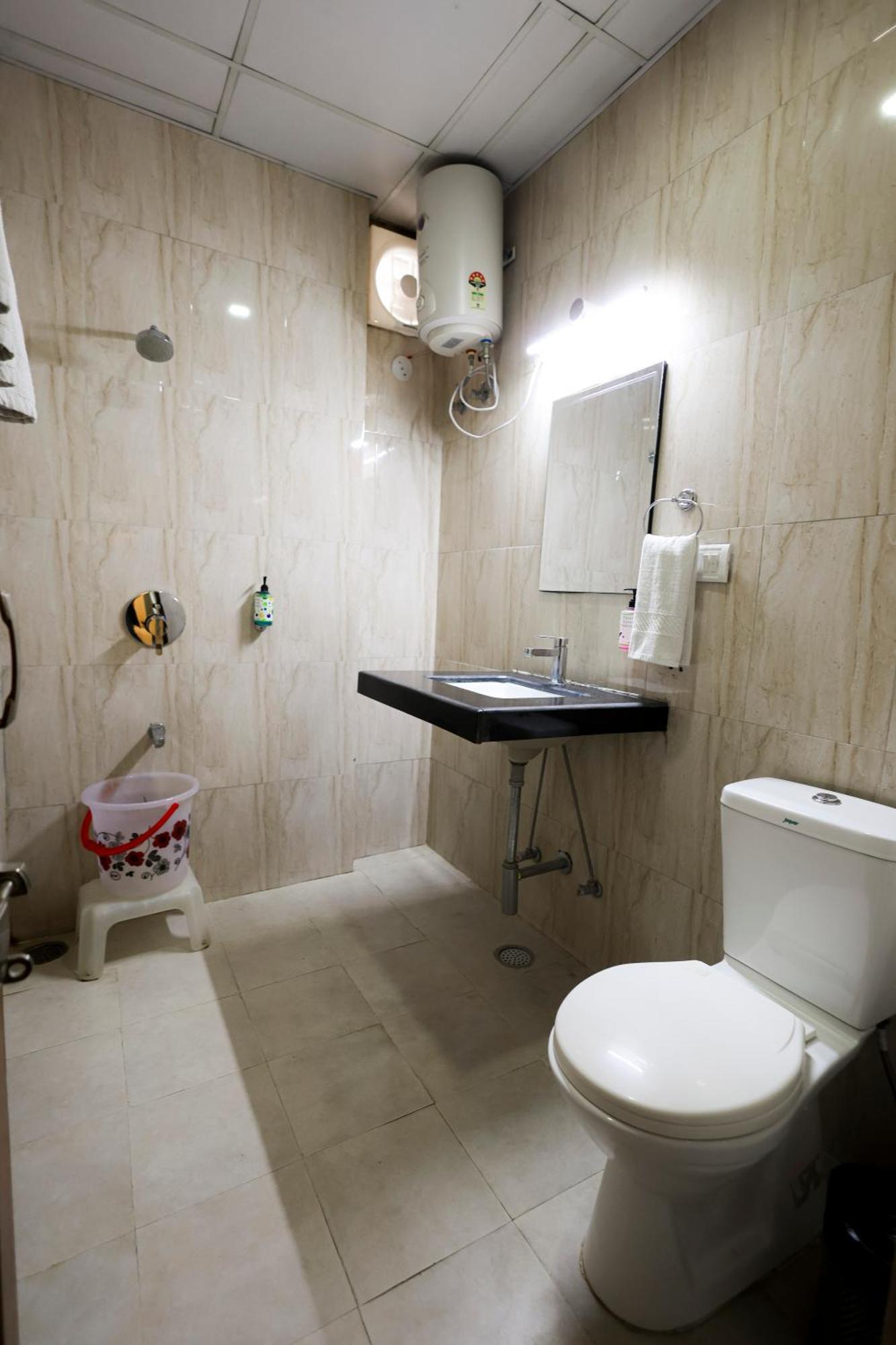 Gumaan Hotel 3*