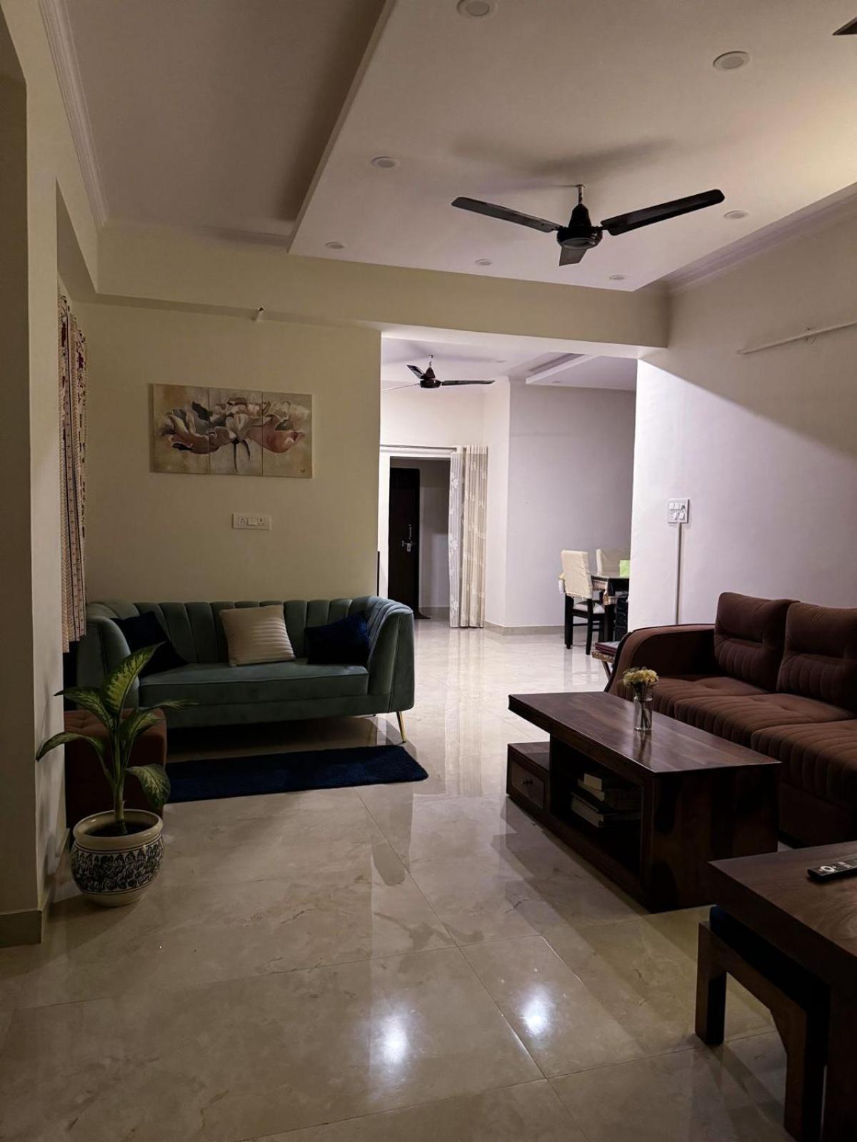 Casa Paradis- Secure, Cozy& Peaceful Paradise In Heart Of Happening Colony Apartment Jaipur