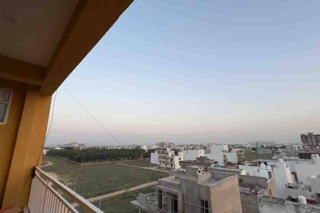 Apartment Tysha Staycation Jaipur