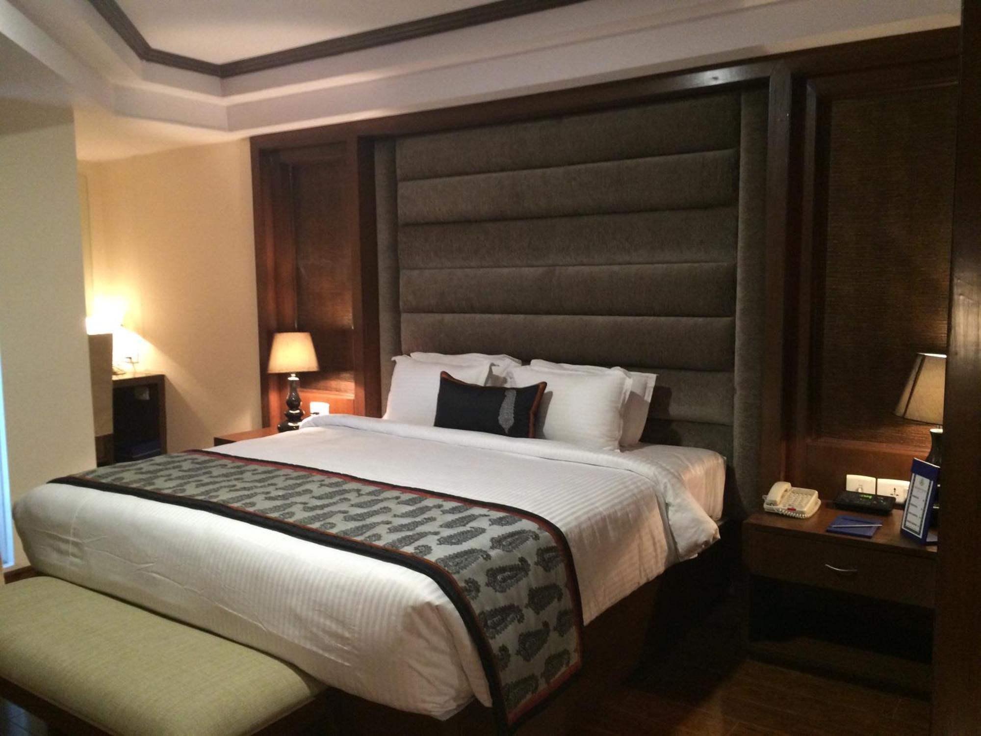 Golden Tulip Hotel