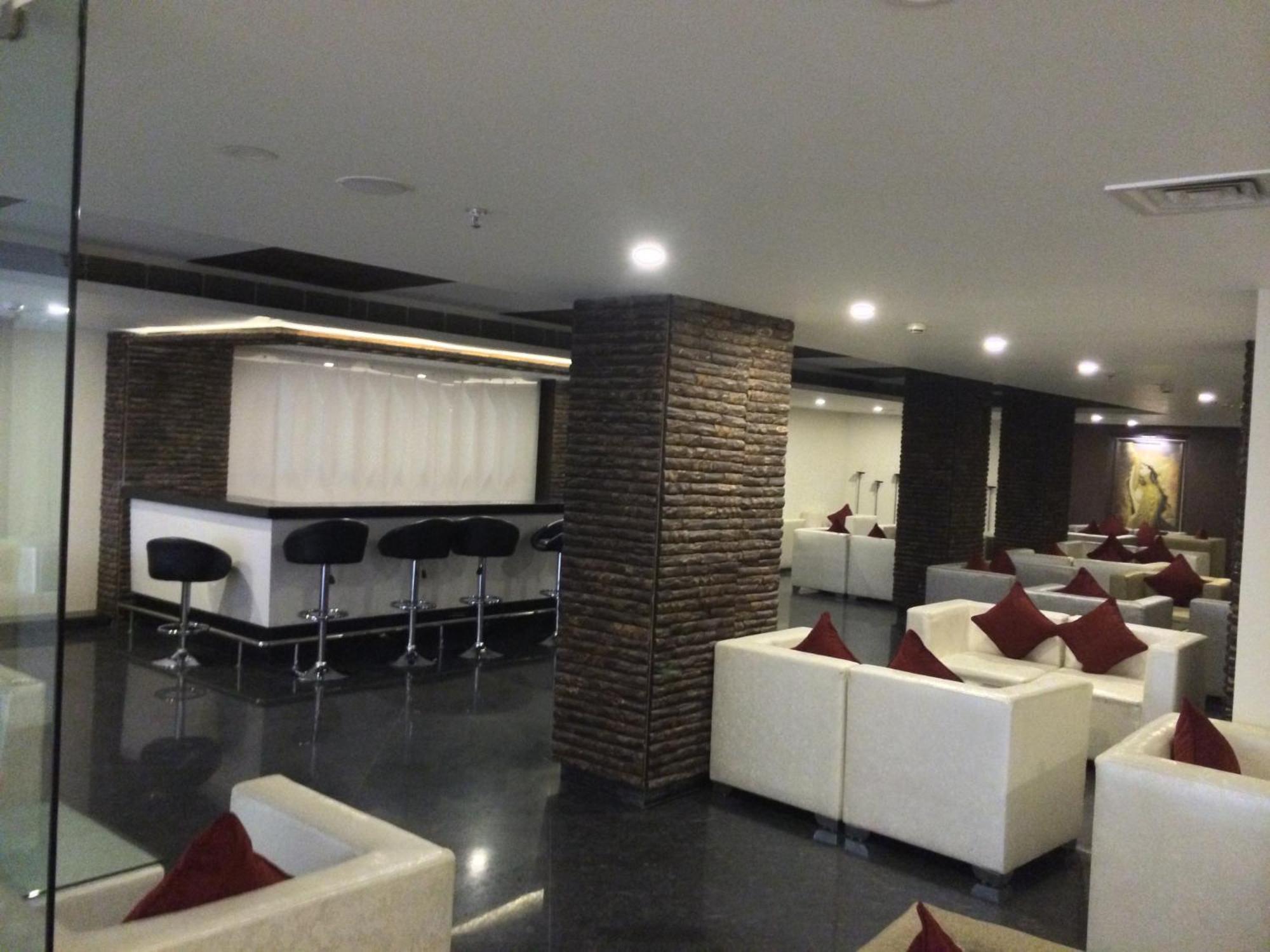 Hotel Golden Tulip