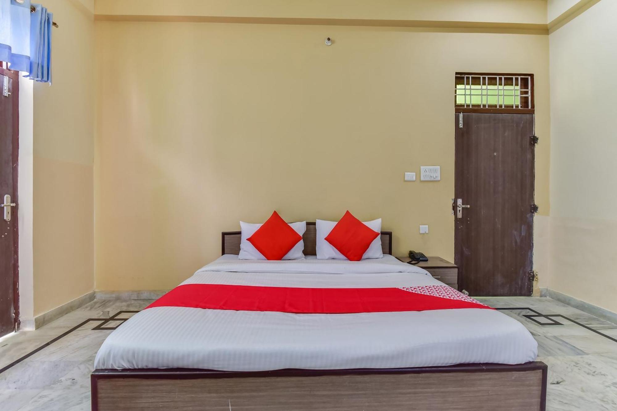 Hotel O S R Jaipur