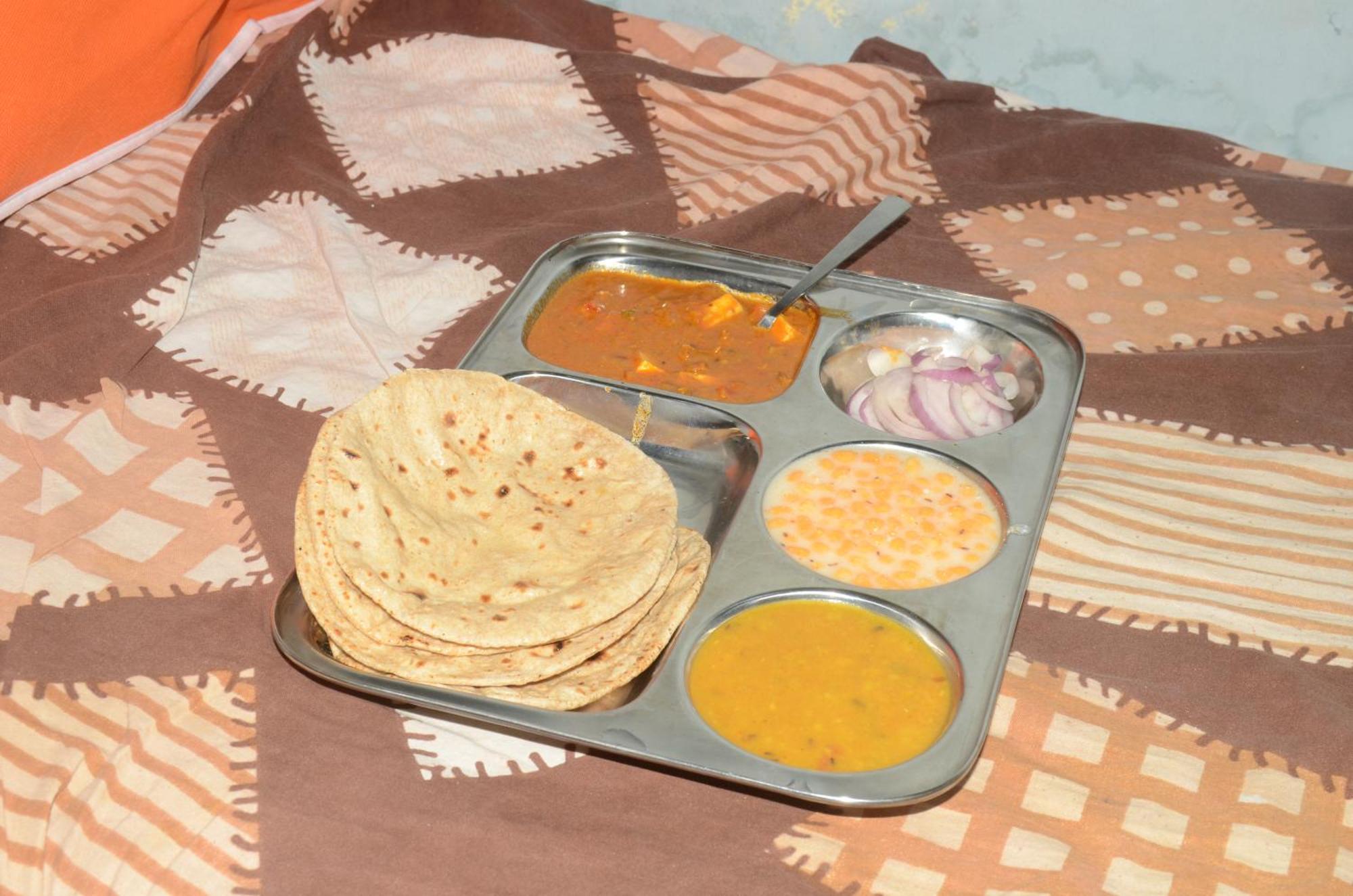 Dev Mansarovar Hotel