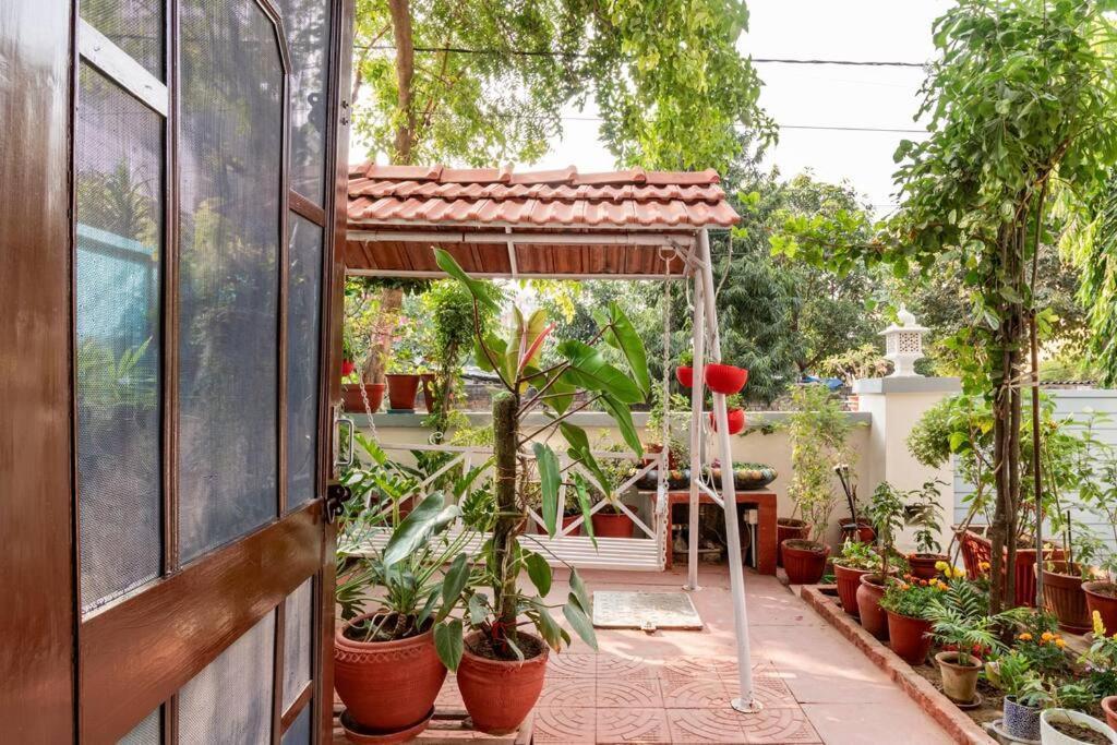 Stylish & Cozy Retreat With Jacuzzi * Jaipur