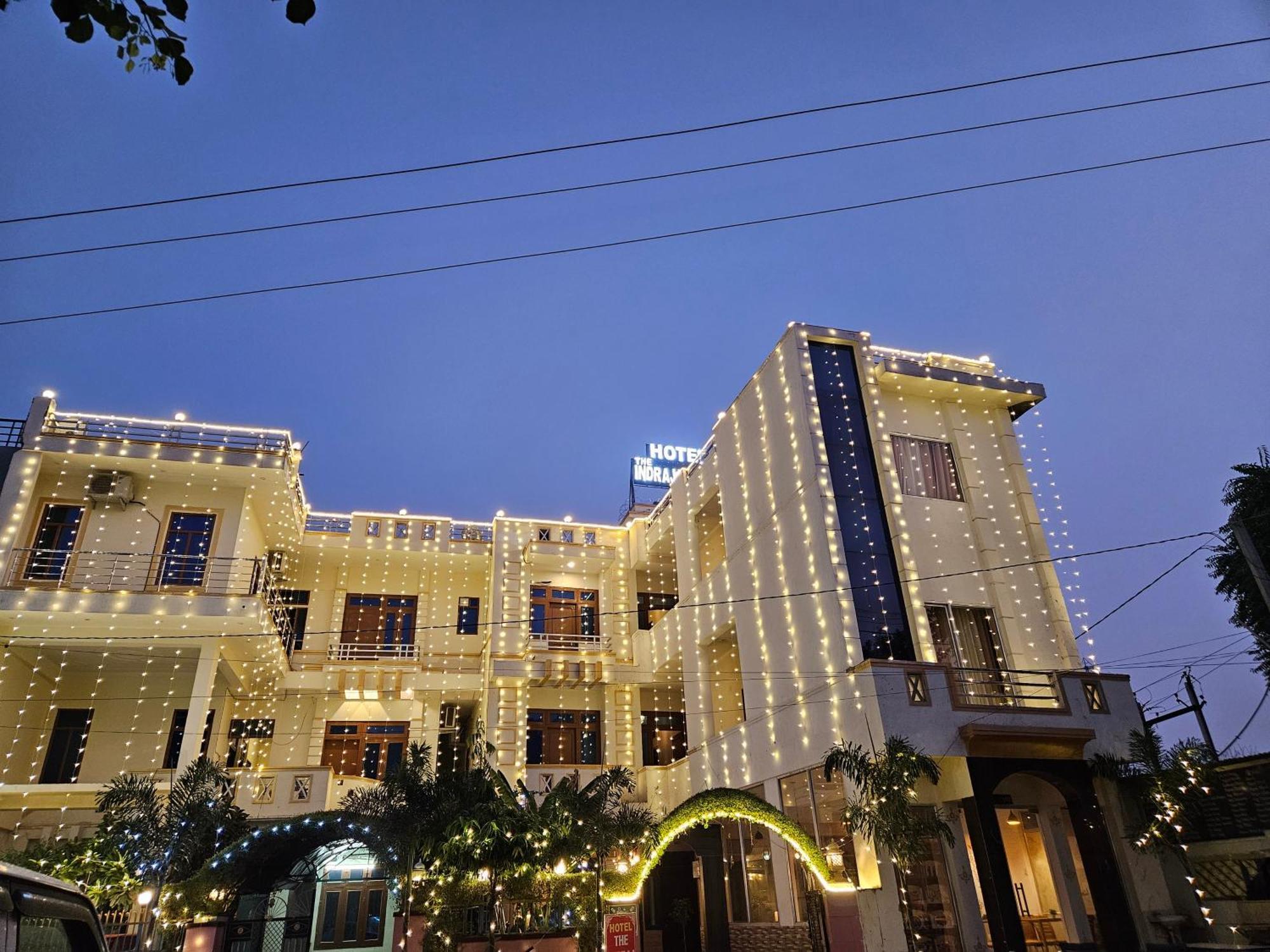 The Indraj Palace Hotel 3*