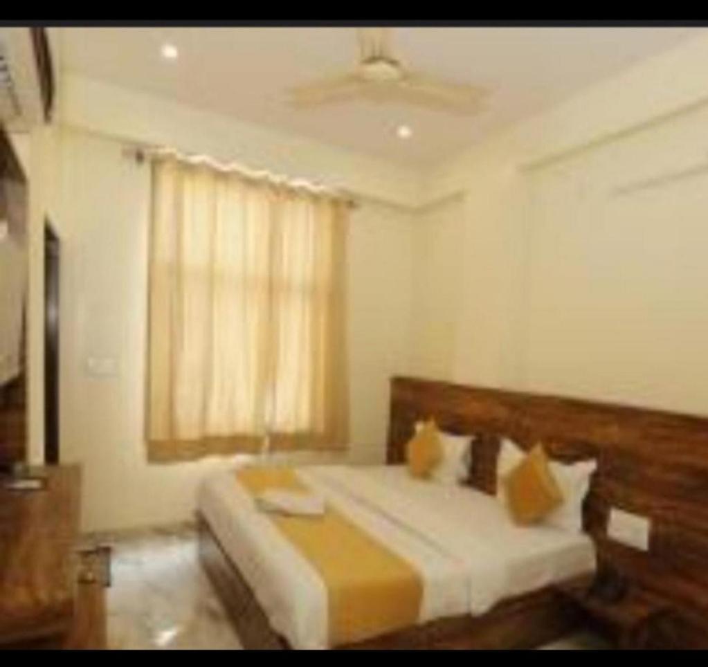 Guest house House Of Touristers & Cafe *