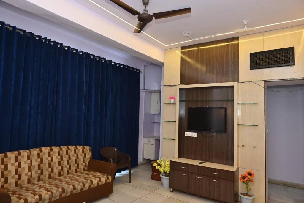 Colonel's Apartment Jaipur