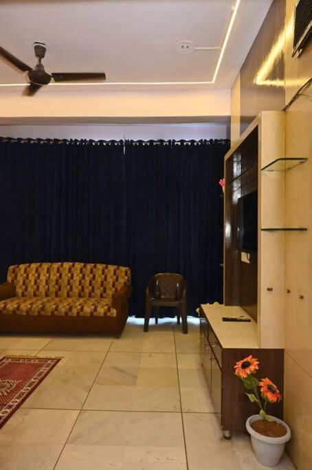 Colonel's * Jaipur
