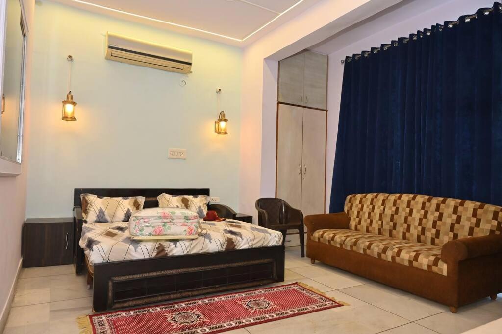Apartment Colonel's *