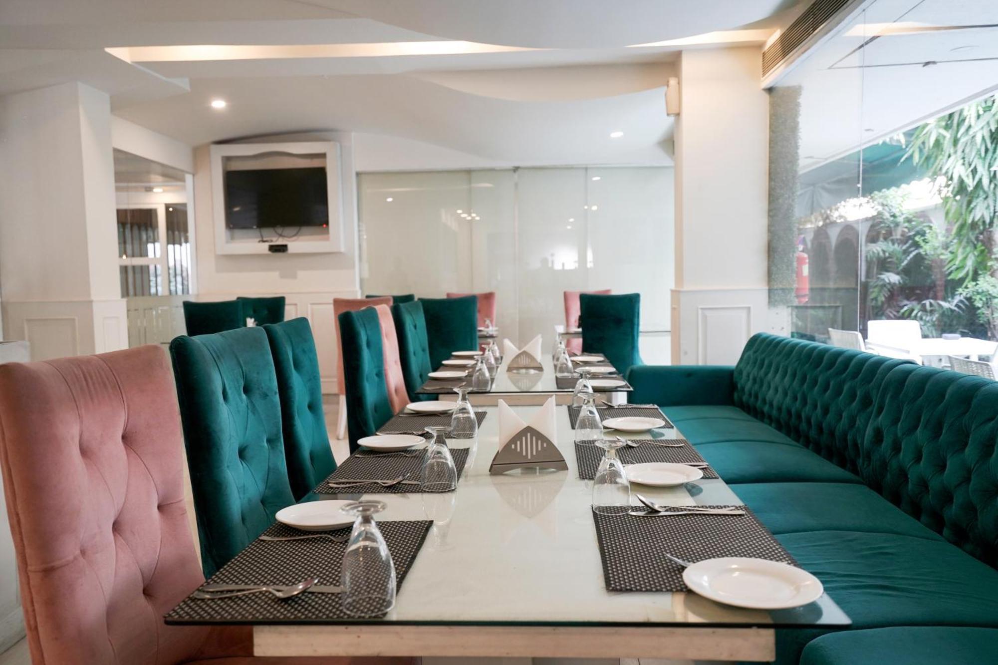 Cygnett Lite Grand, Hotel Jaipur