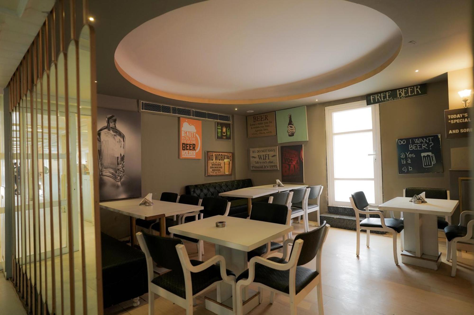 Cygnett Lite Grand, Hotel 4*