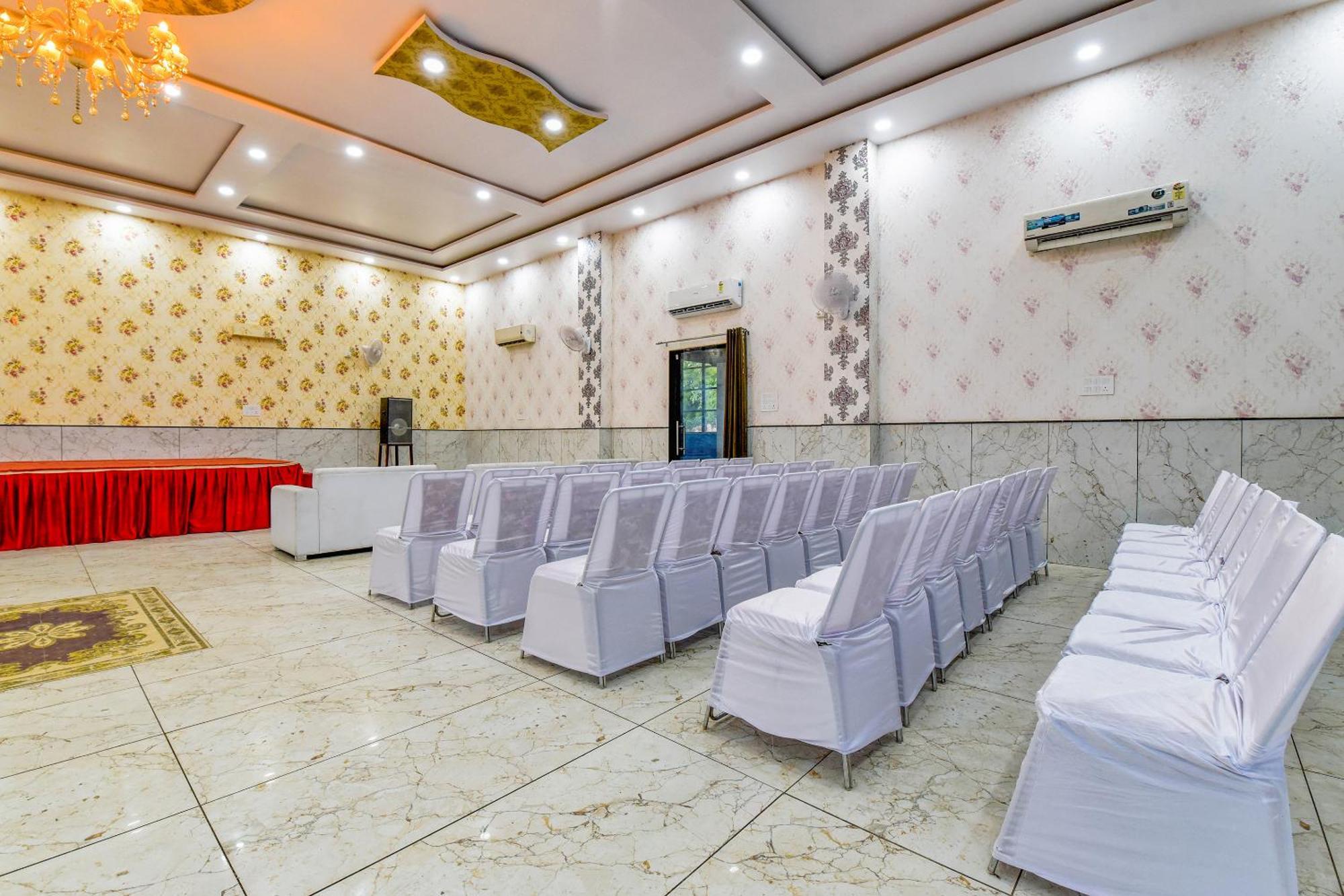 Guest house Krishna *