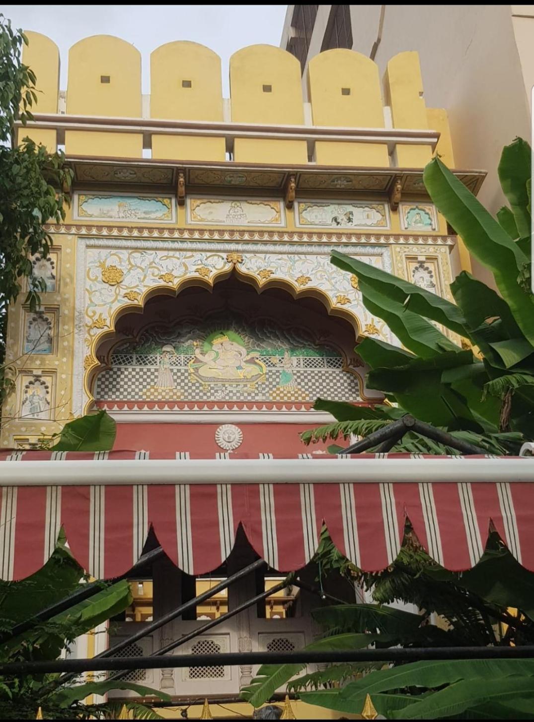 Homestay Sureli Haveli *