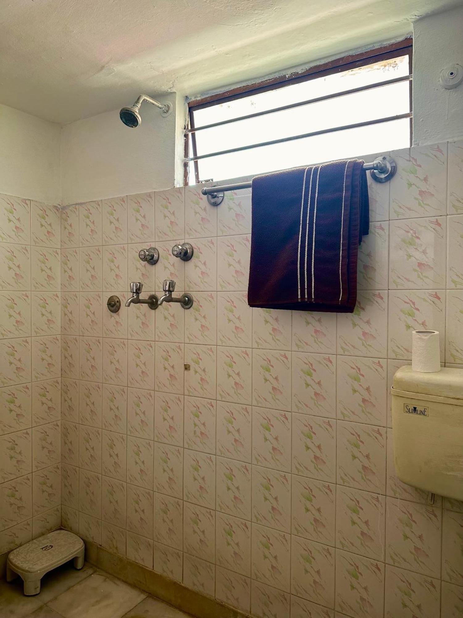 Jwala Niketan Guest house *