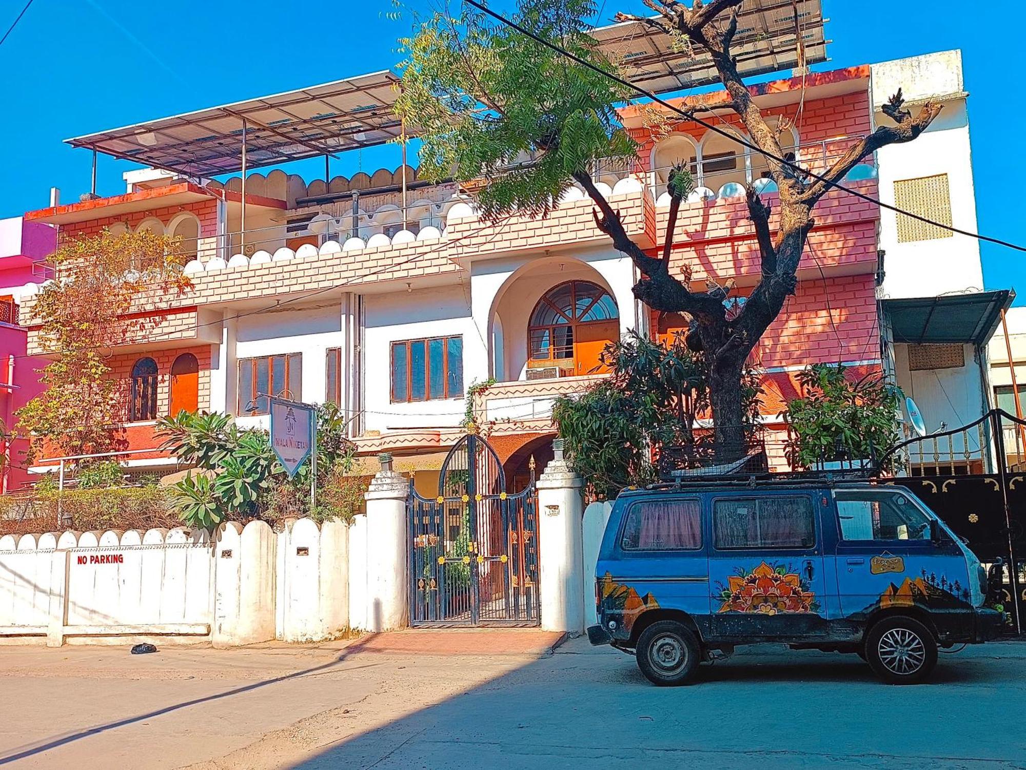 Guest house Jwala Niketan *