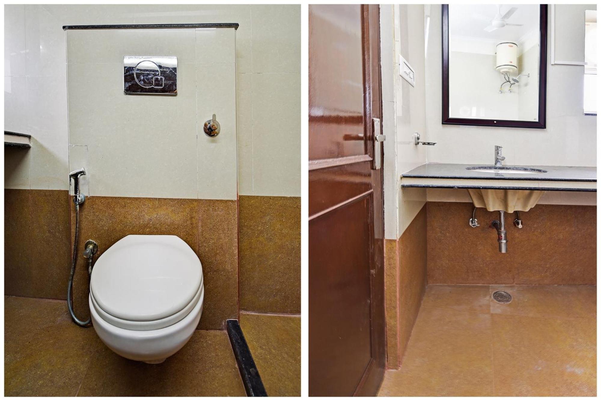 Hotel O 75407 Hawa Sadak 4*