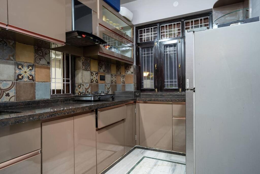 Peace House Luxury 2bhk With Full Modern Amenities *