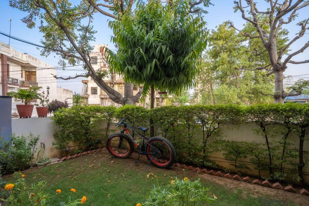 Peace House Luxury 2bhk With Full Modern Amenities