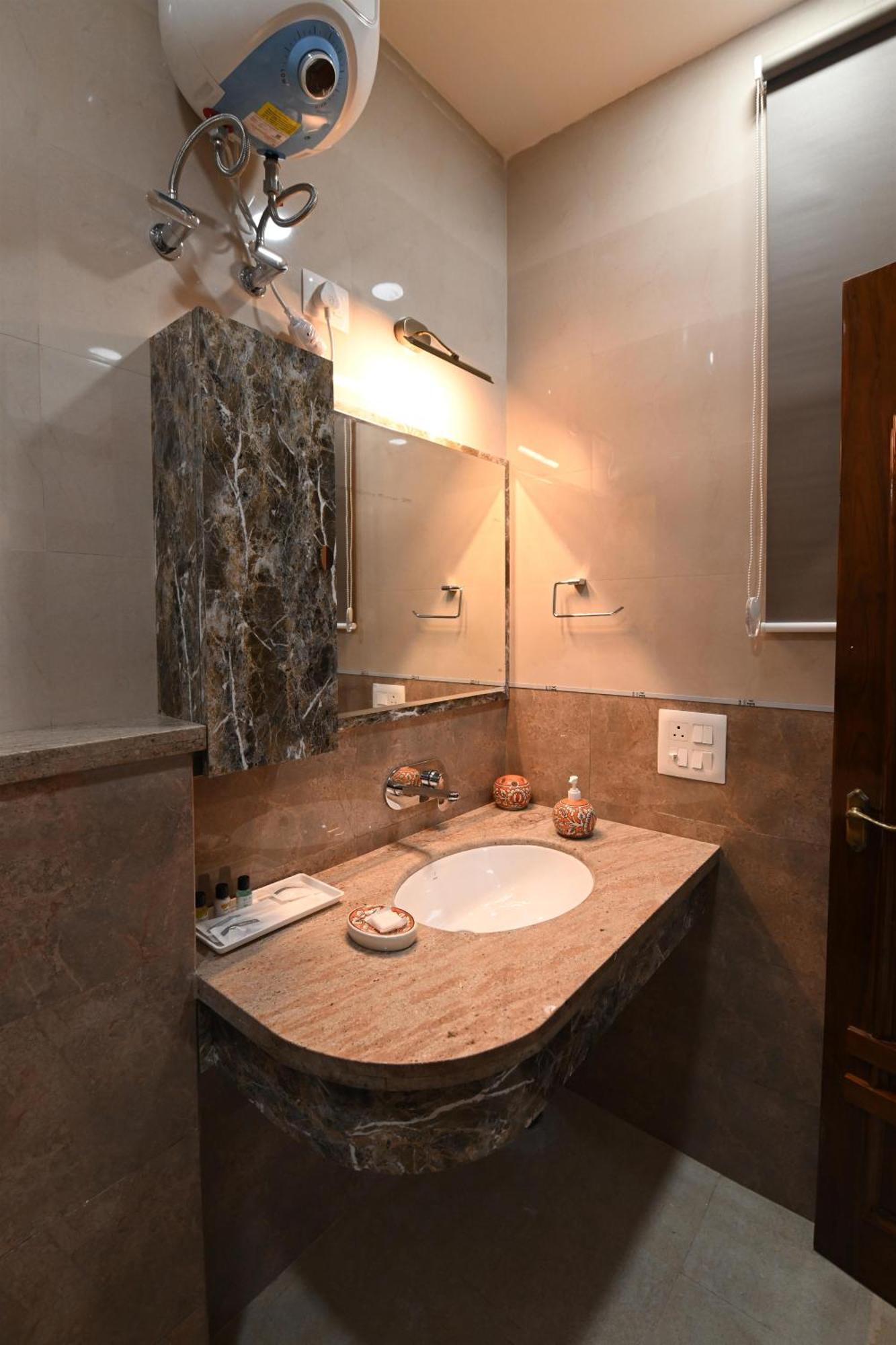 Hadendra Residences *
