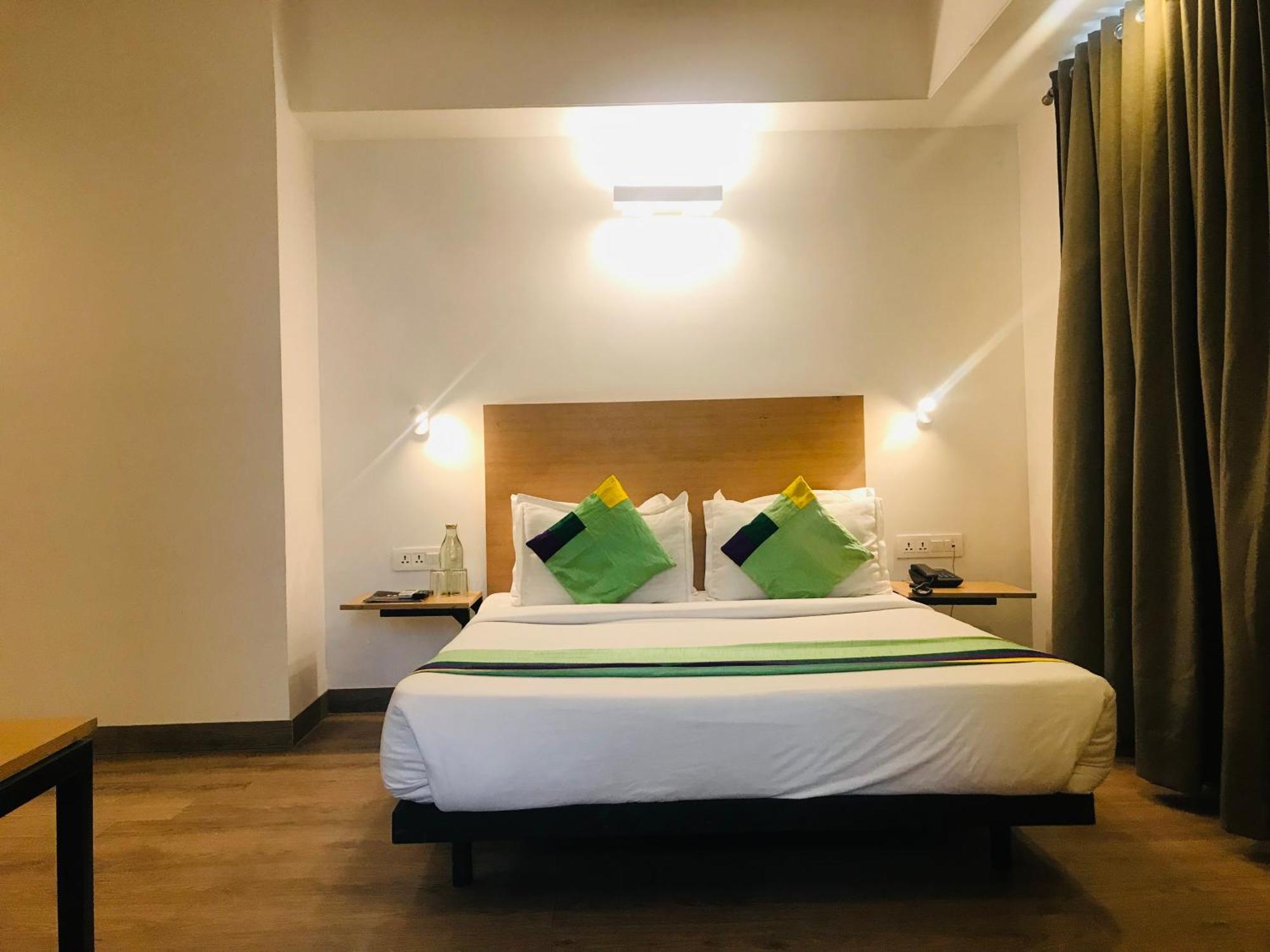 Hotel Tulip Grand