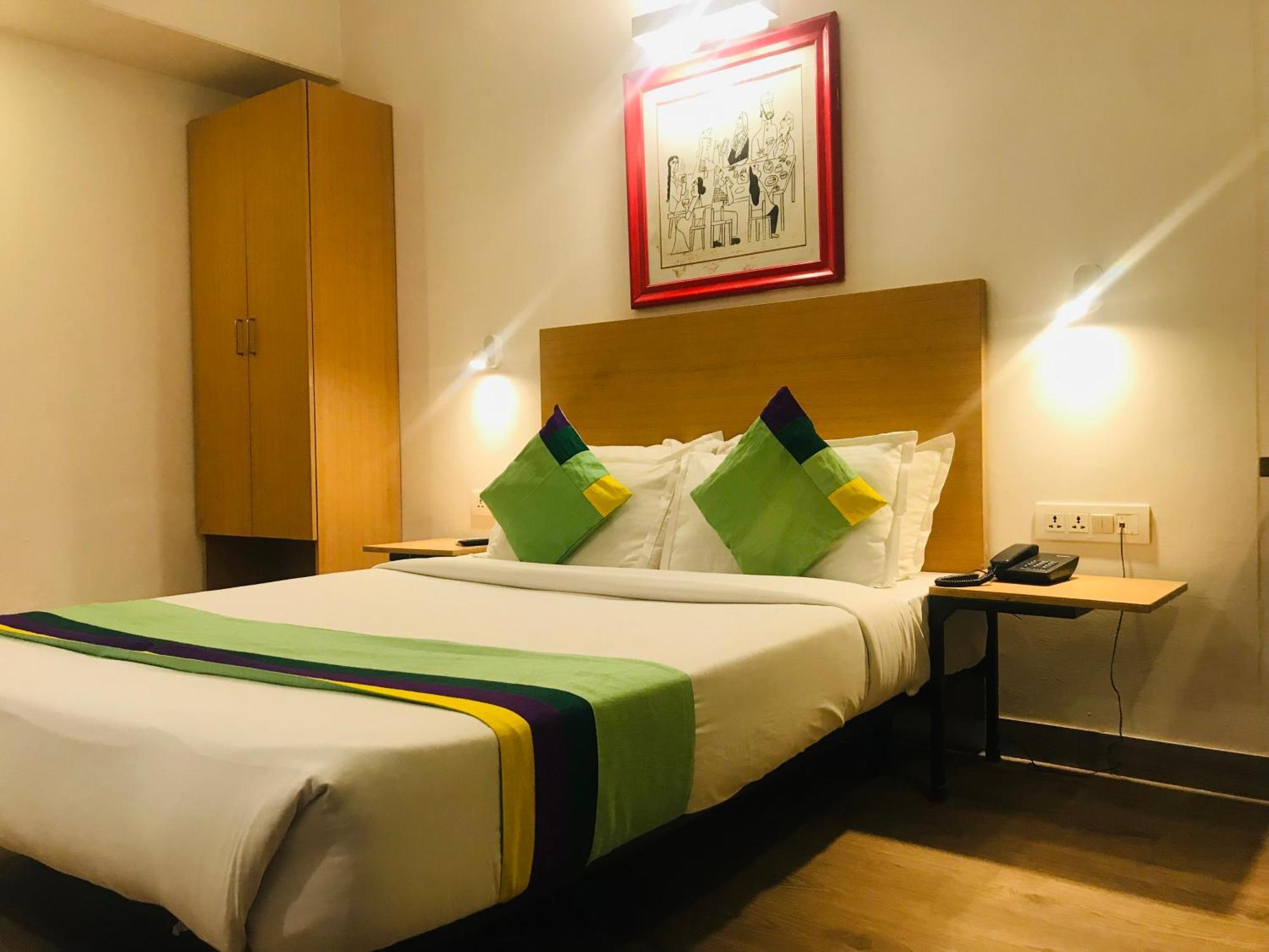 Hotel Tulip Grand 3*
