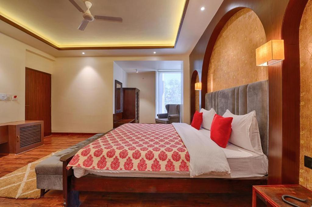 Gulmohar Mansion - A Boutique 3*