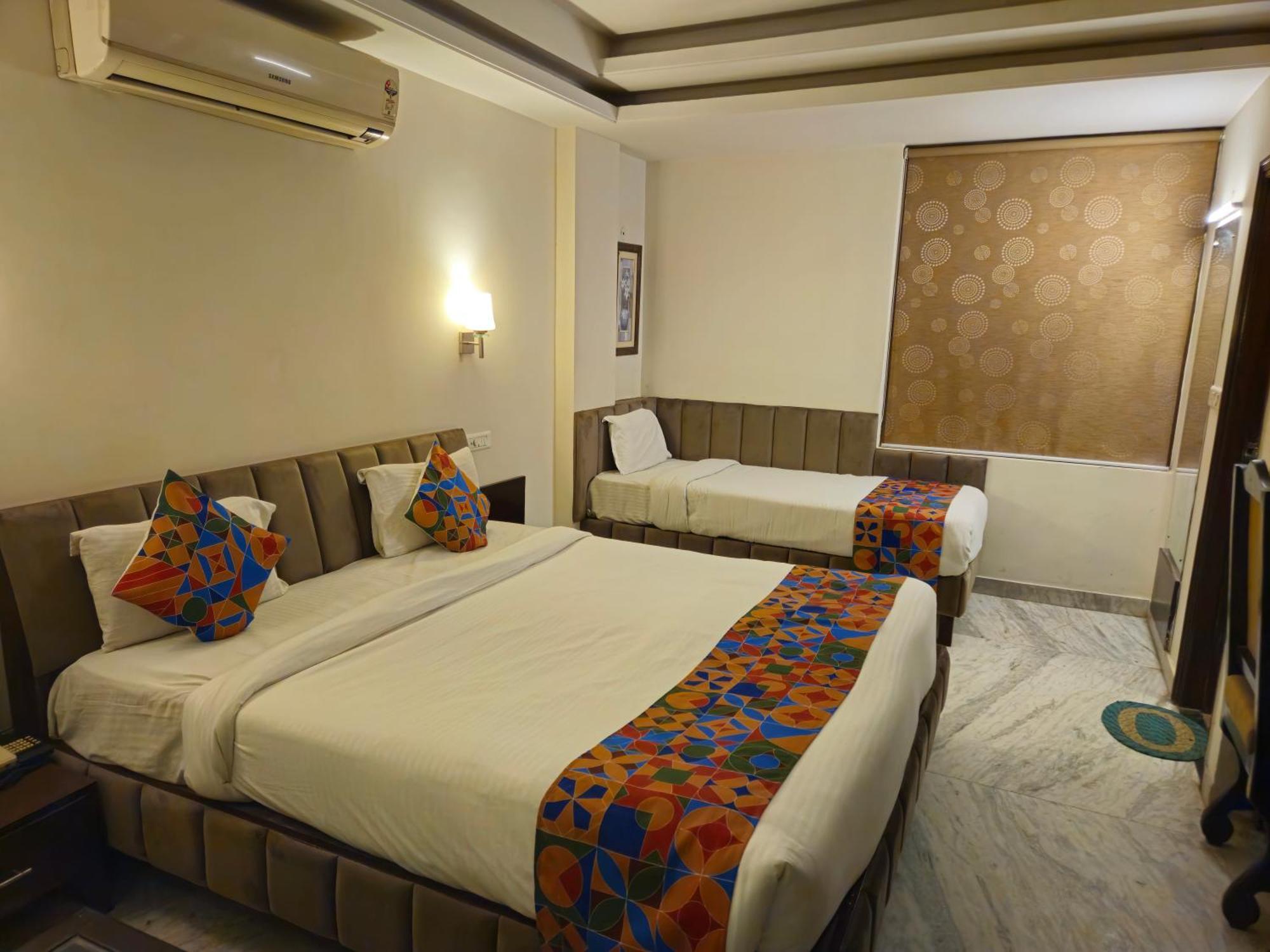 Sahibs Corporate - Family & Corporate 3* Jaipur