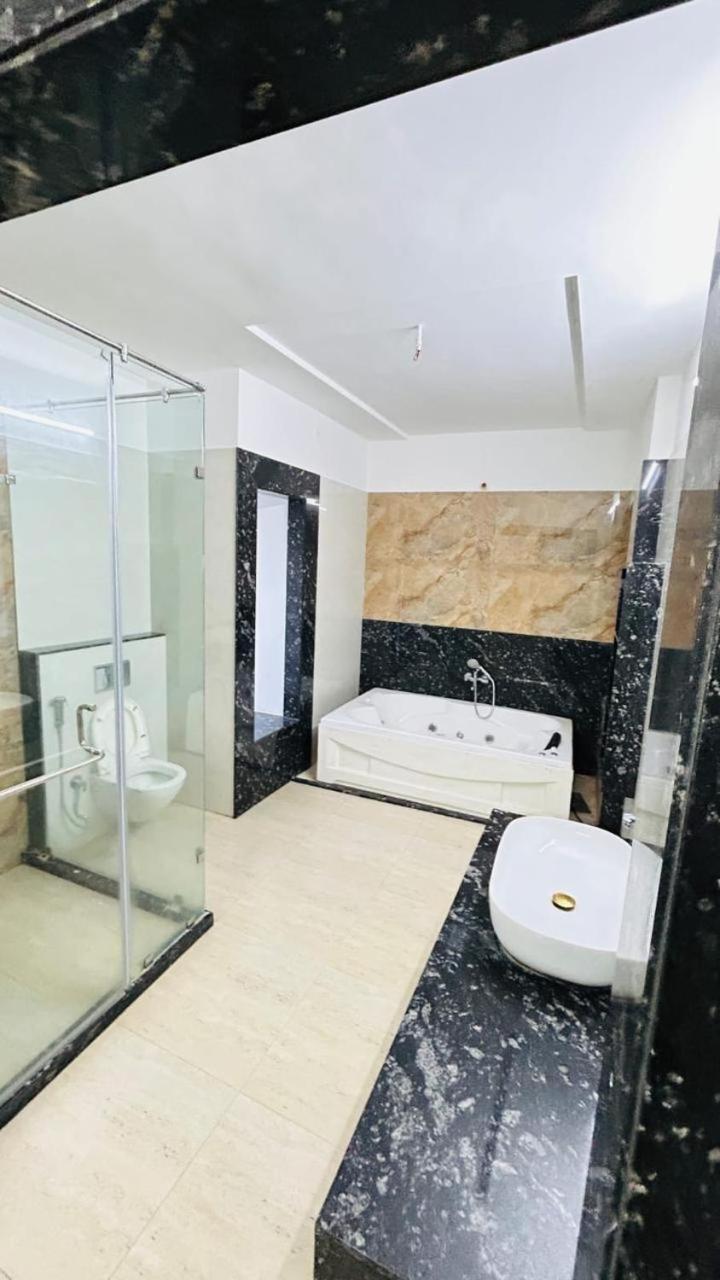 Villa Divine Out House