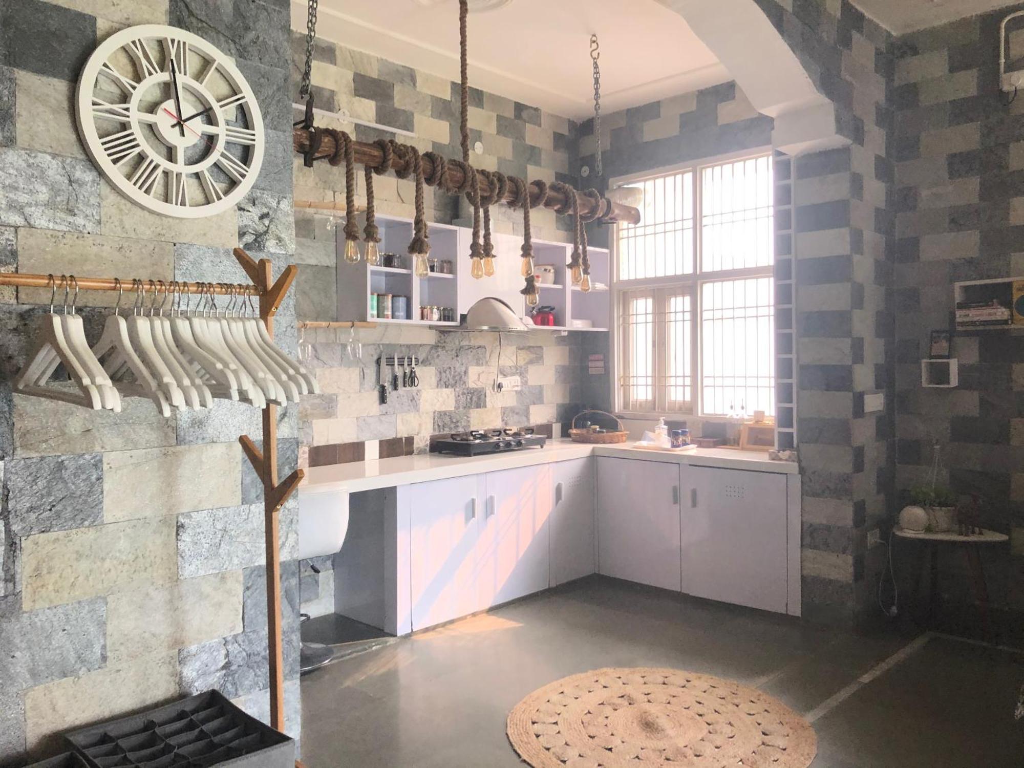 Lush Retreat Private Pool & Garden Villa, * Jaipur