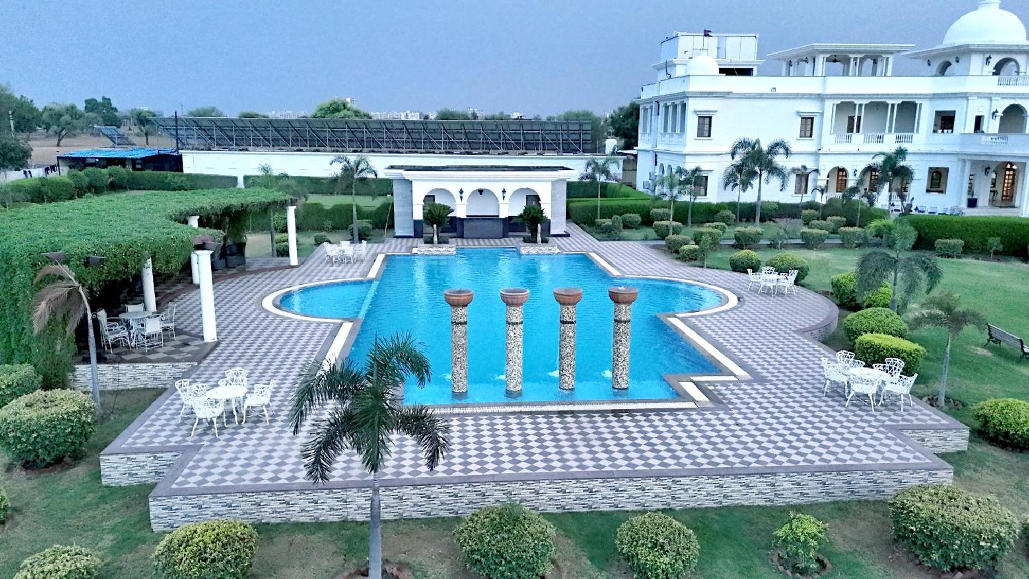 Umaid Farm Resort- A Legancy Vintage In Jaipur