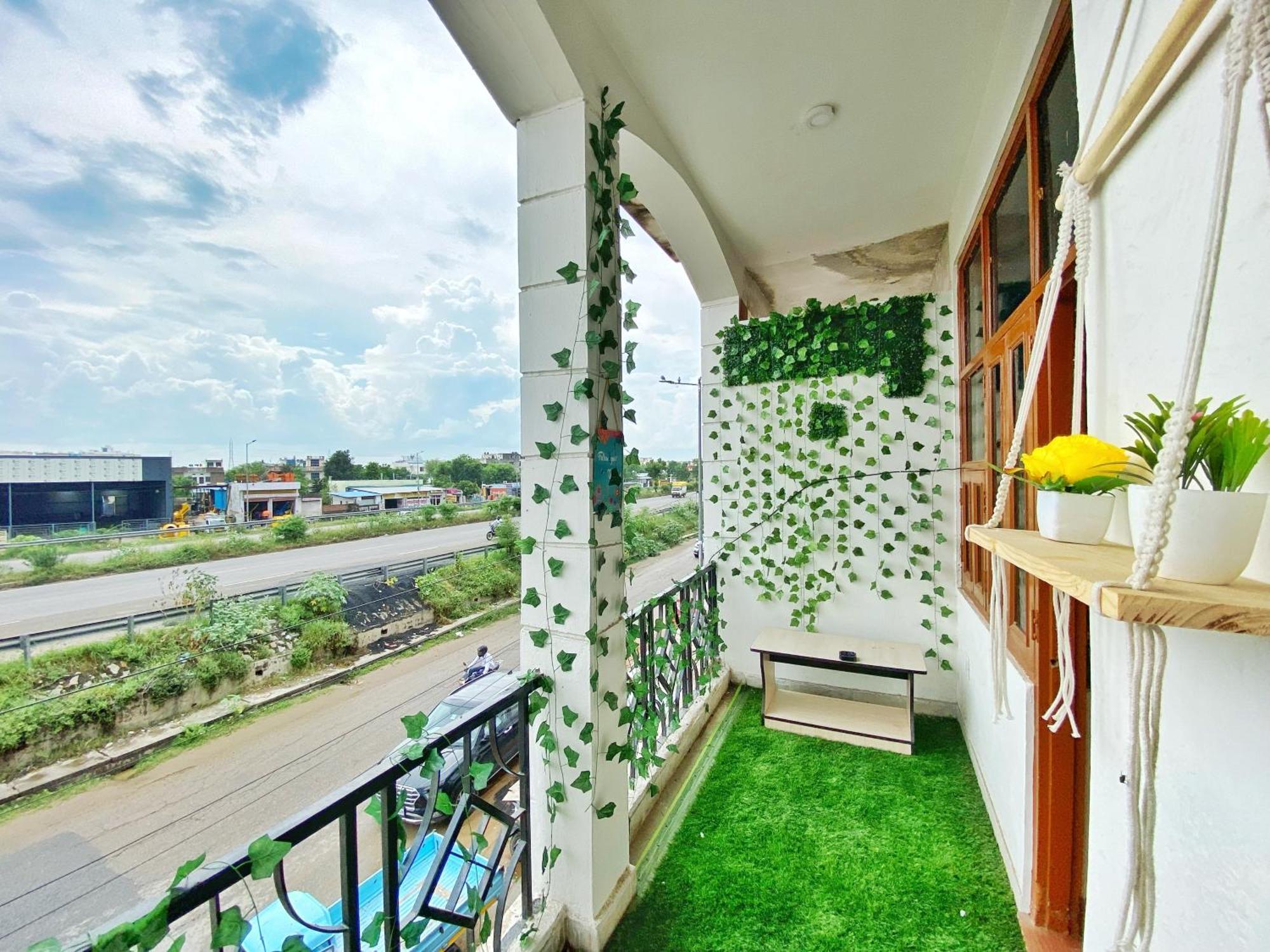 Charming 2bhk Apartment